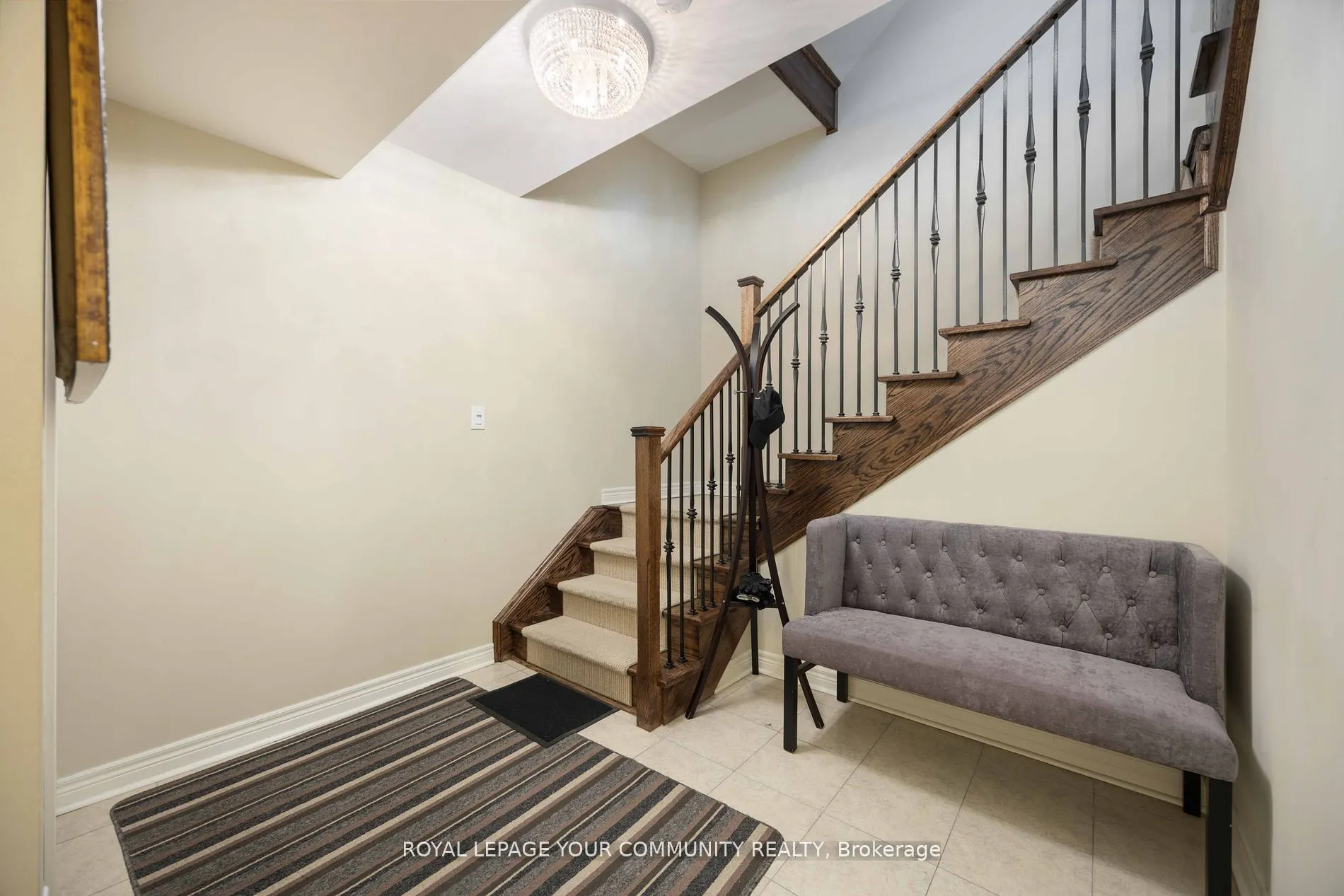 8900 Bathurst Street #37