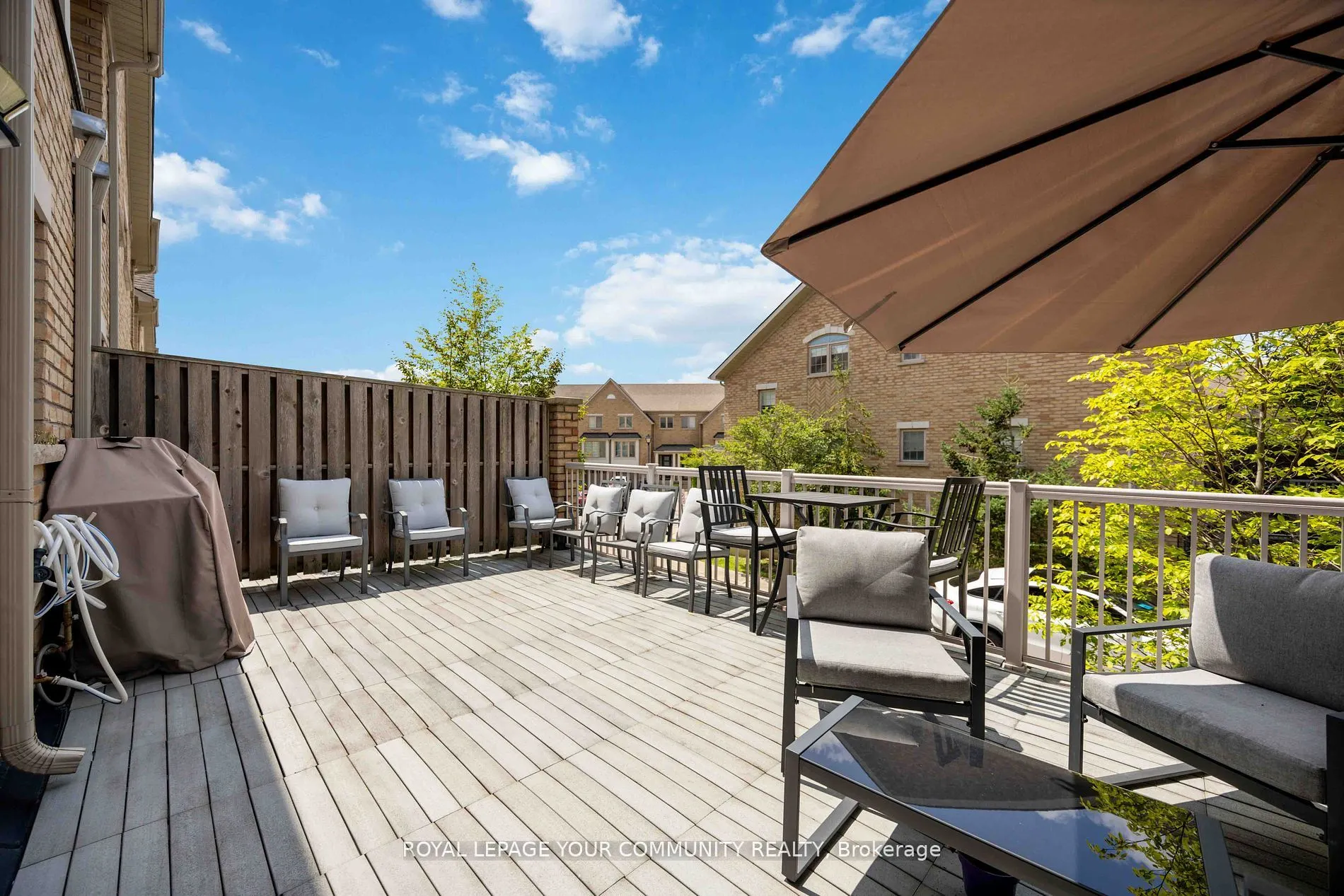 8900 Bathurst Street #37