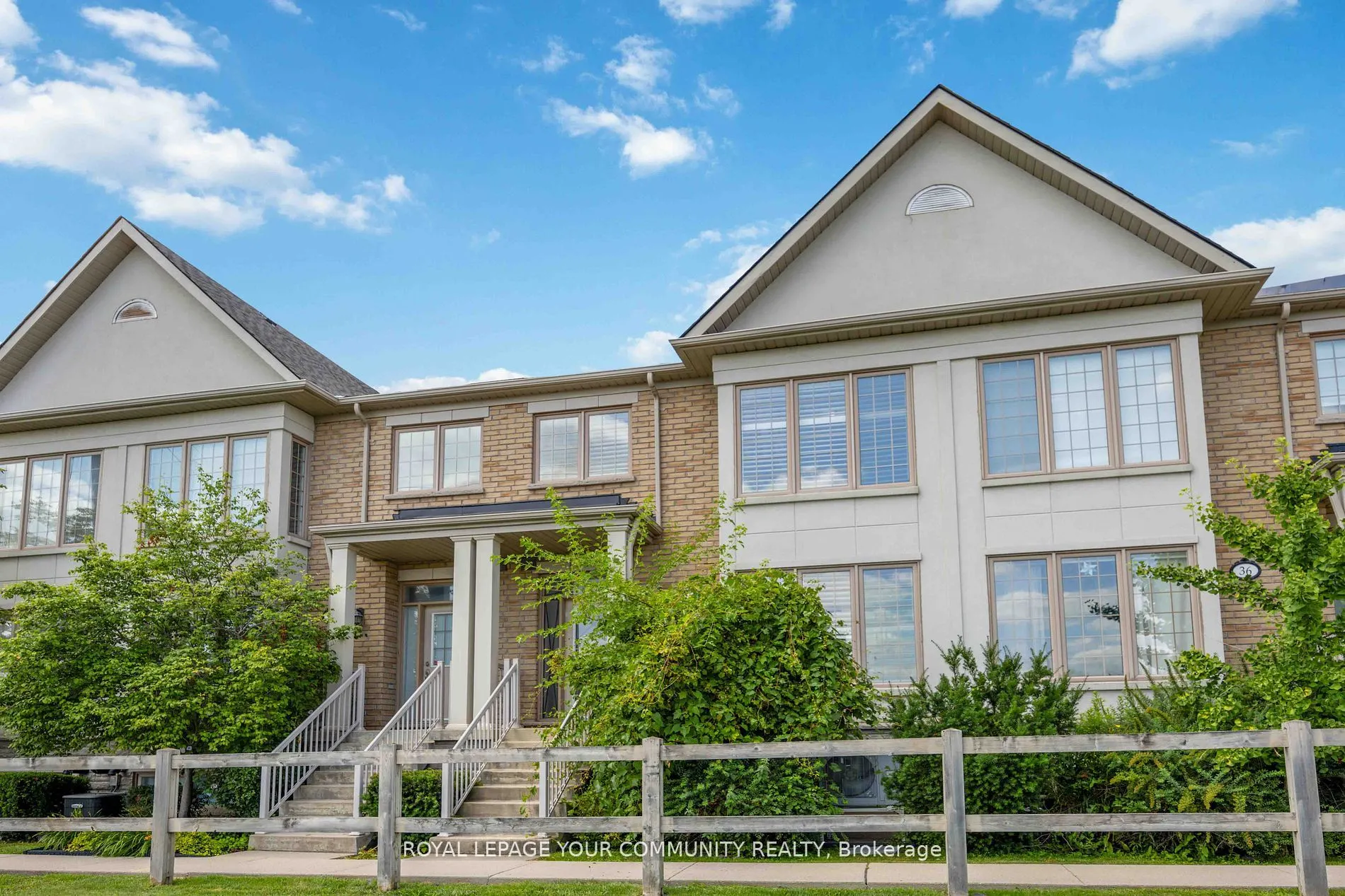 8900 Bathurst Street #37