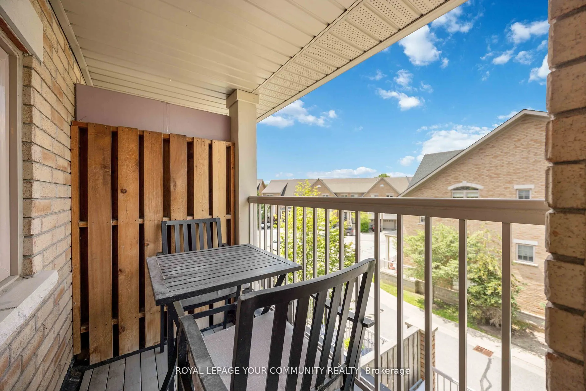 8900 Bathurst Street #37