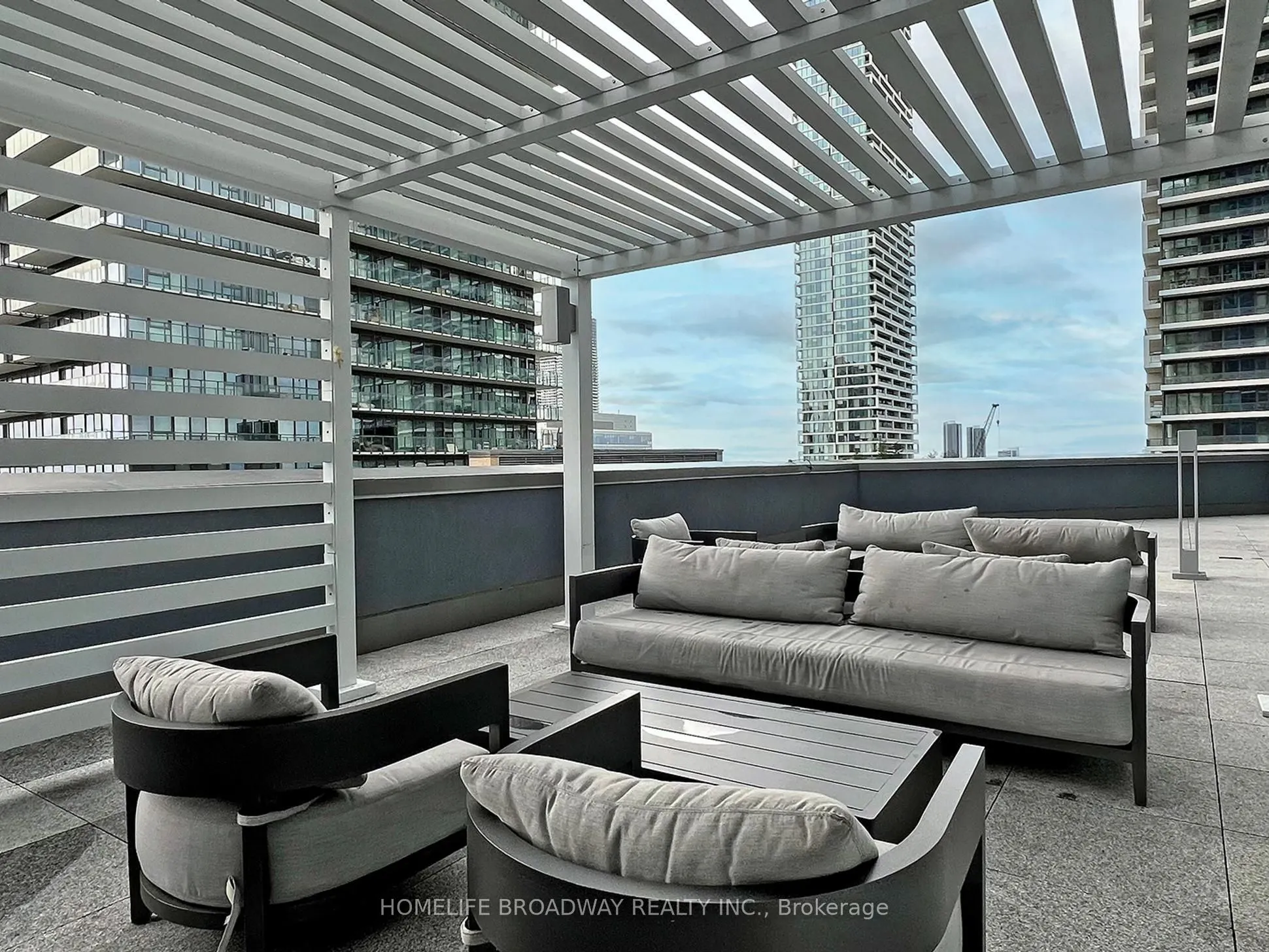 7890 Jane Street, #4809