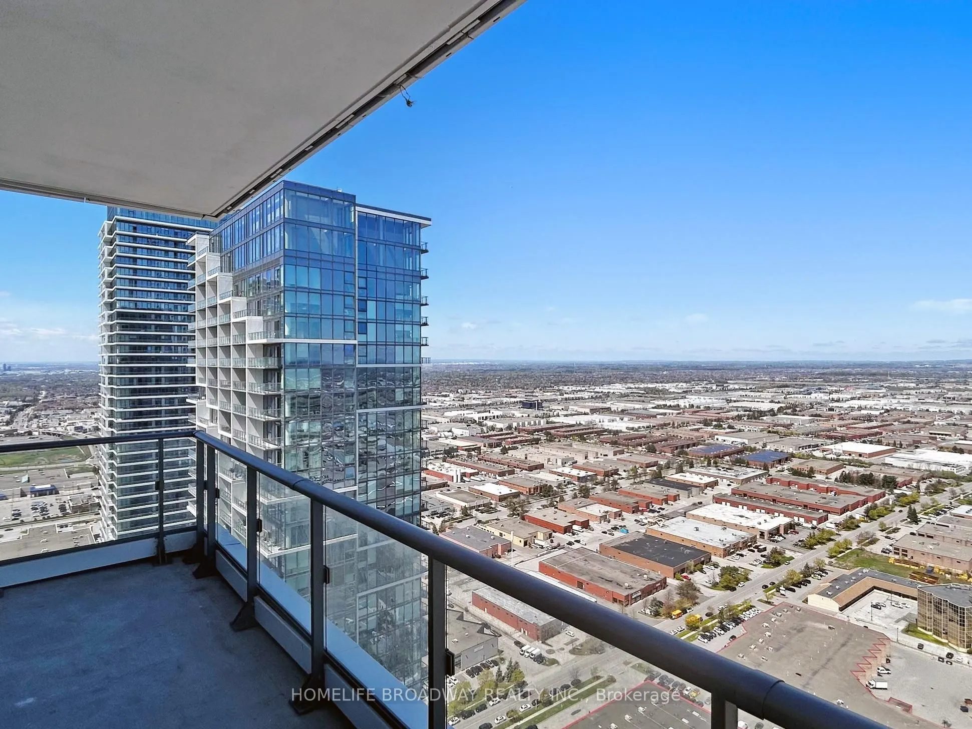7890 Jane Street, #4809