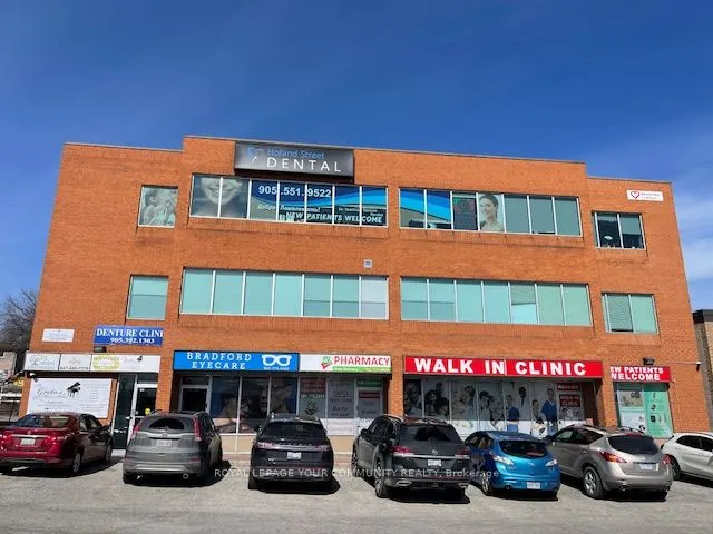 107 Holland Street E, #104
