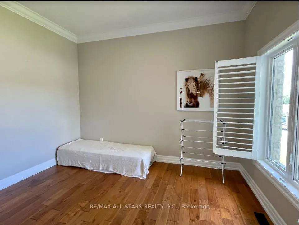349 Zephyr Road