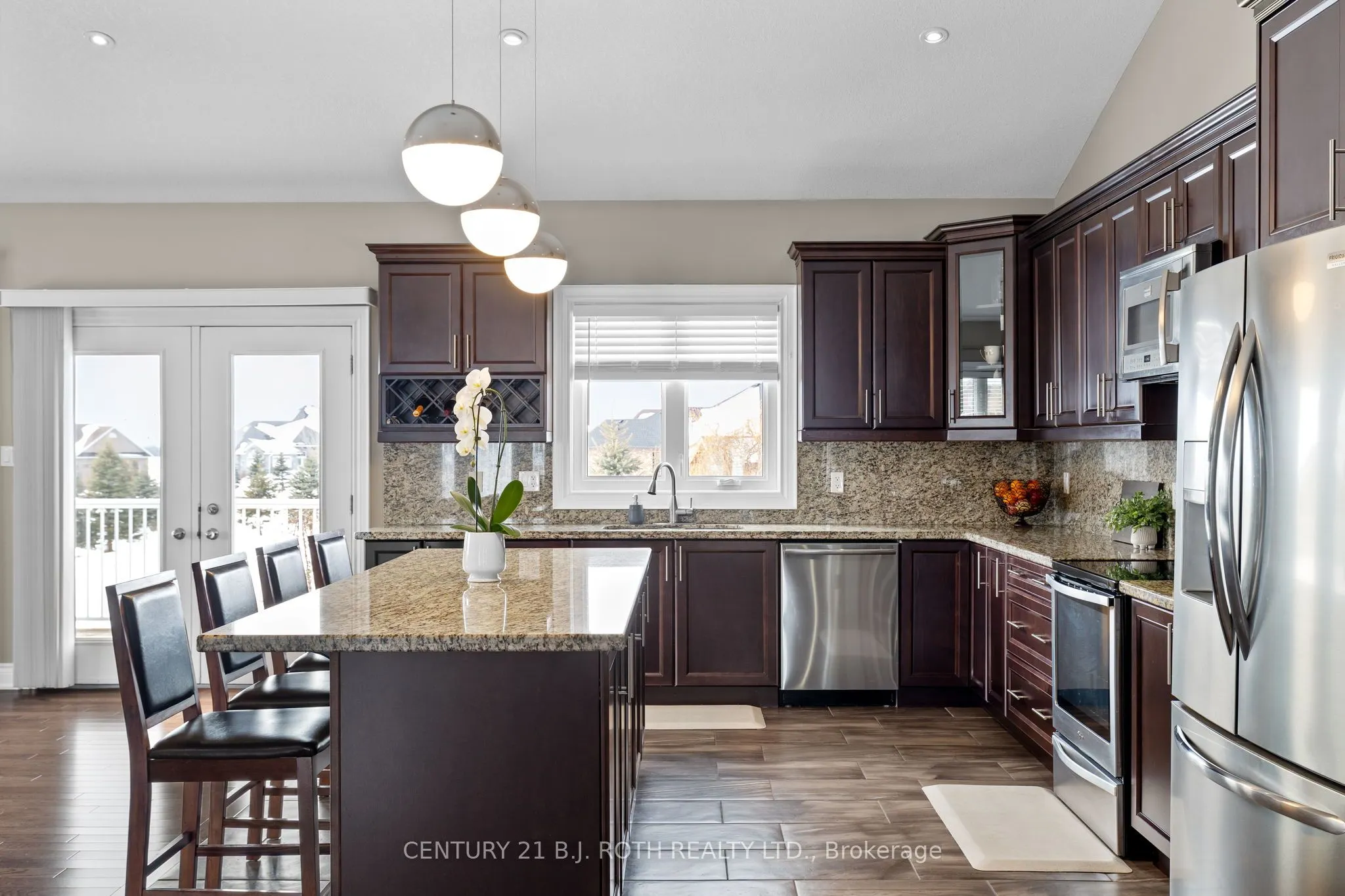 10 BROLLEY Crescent