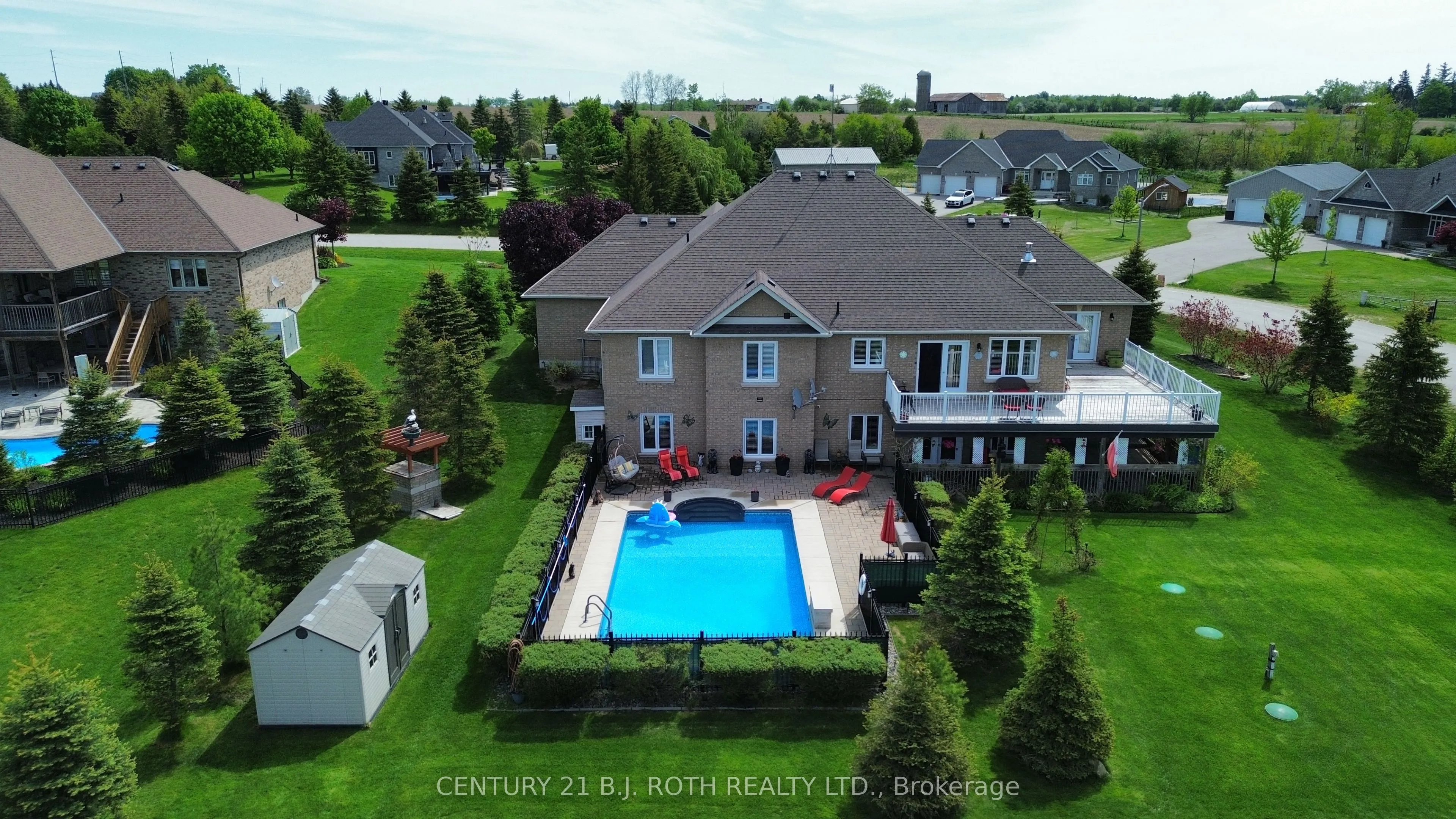 10 BROLLEY Crescent