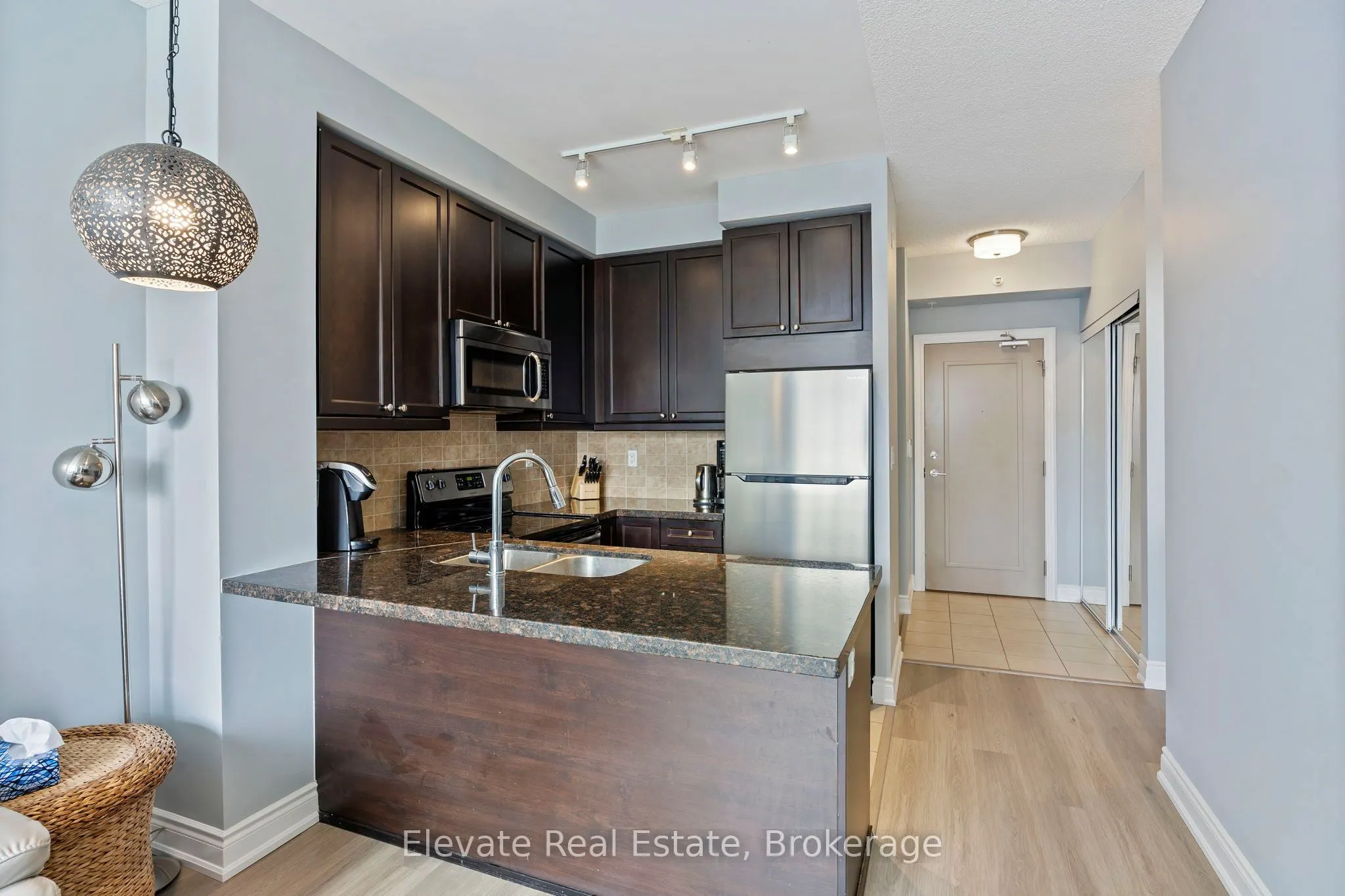 2396 Major Mackenzie Drive #322