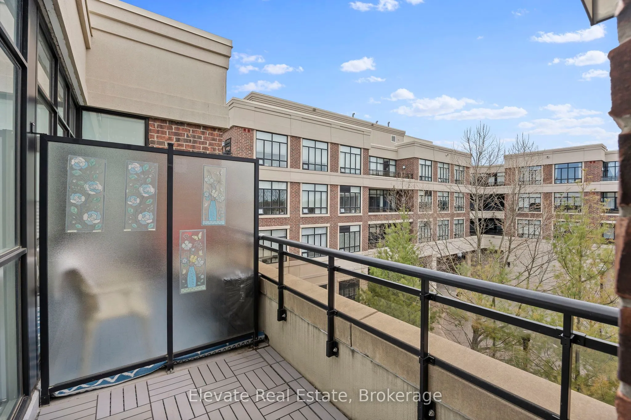 2396 Major Mackenzie Drive #322