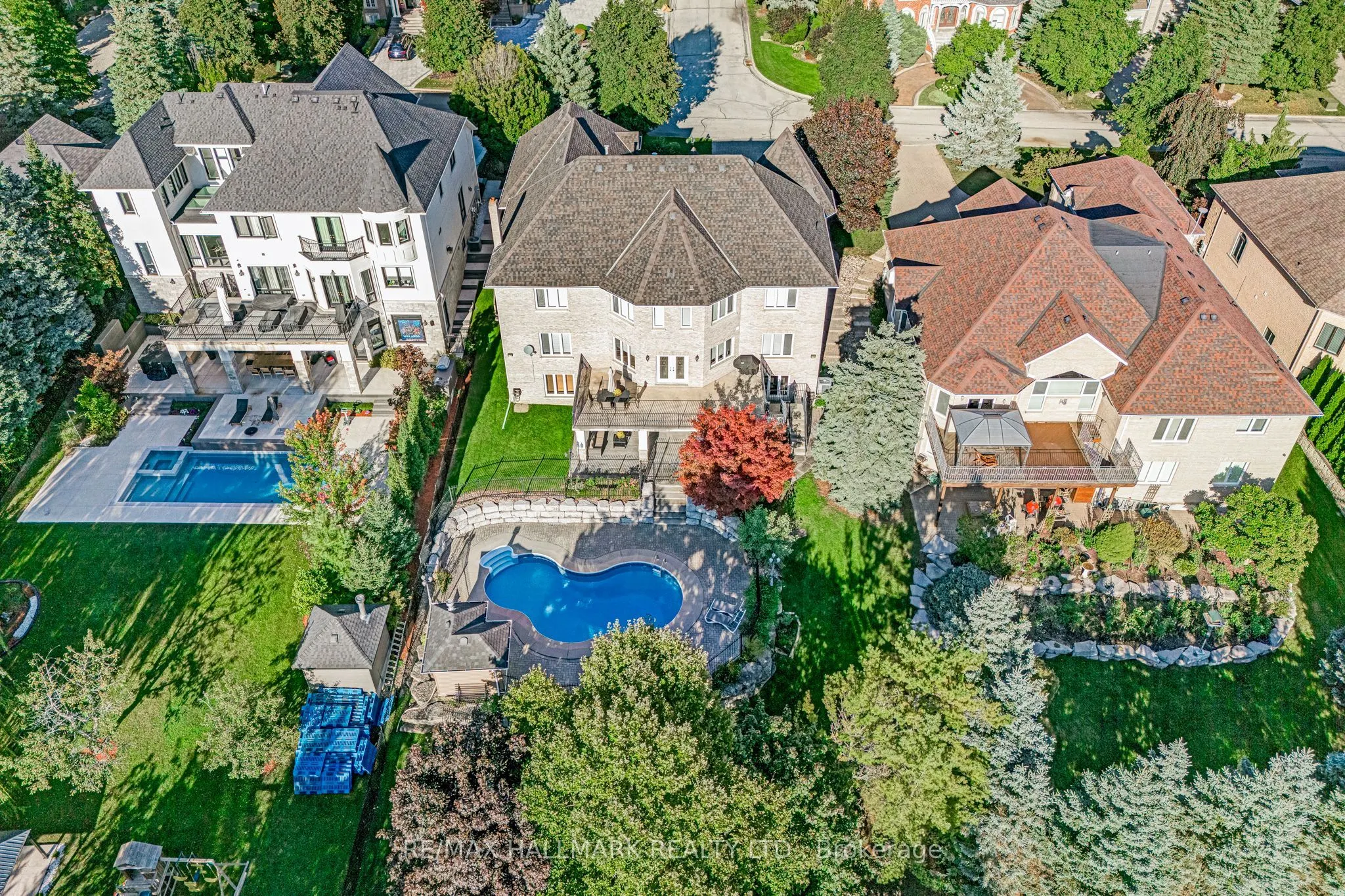 76 Deerchase Circle