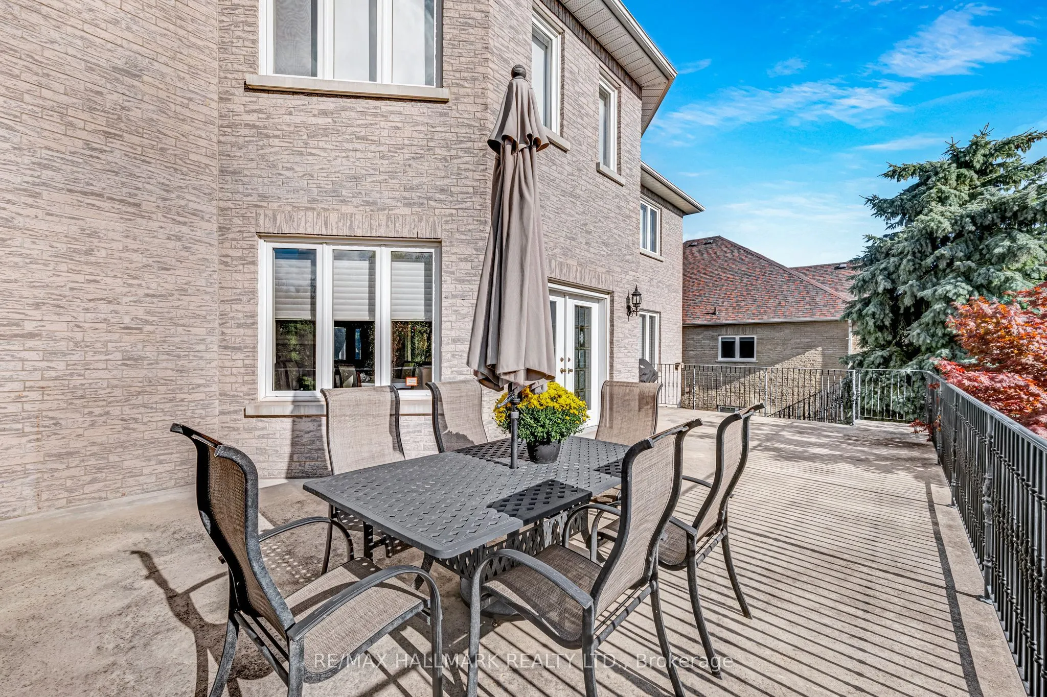 76 Deerchase Circle