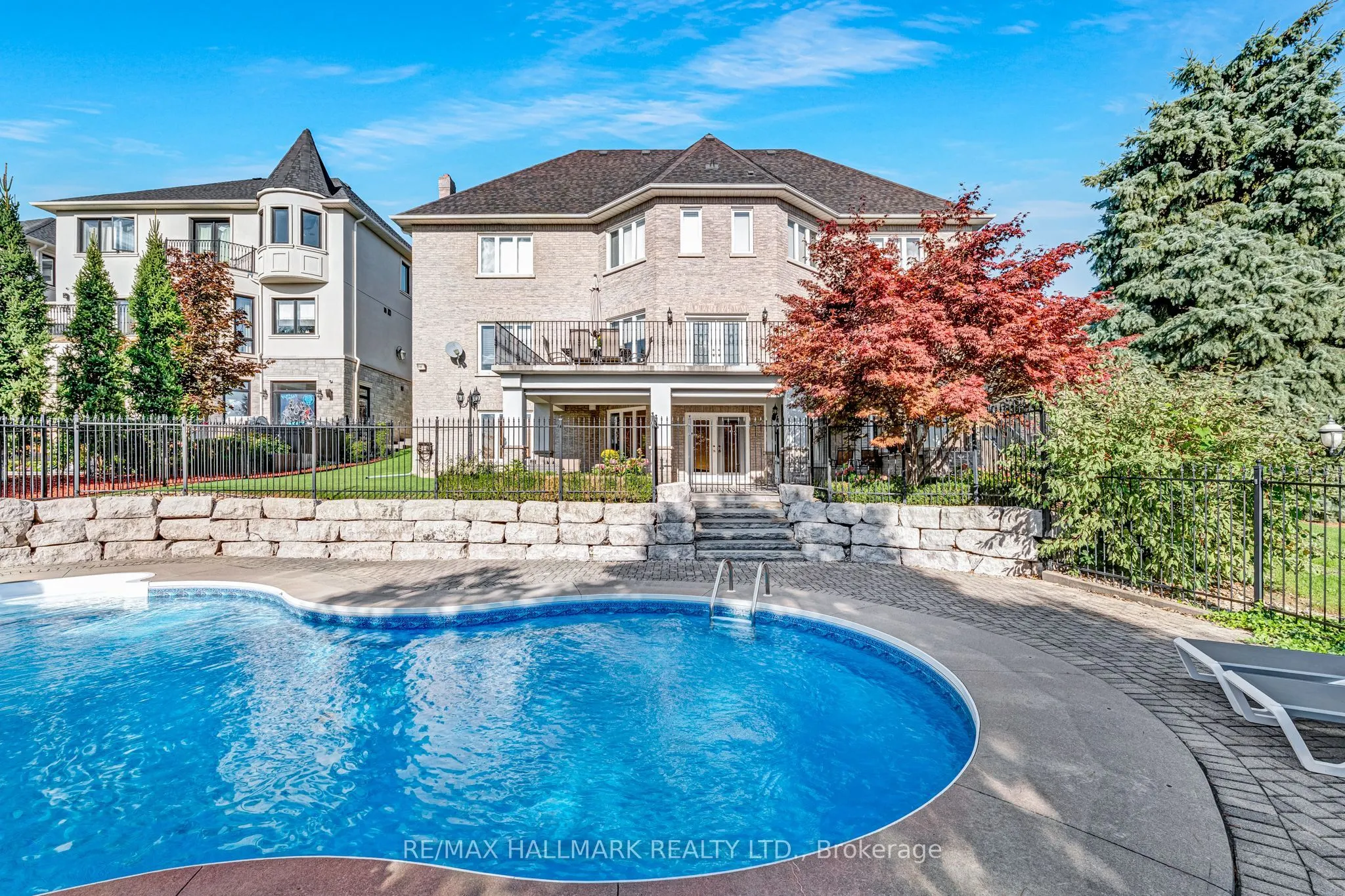 76 Deerchase Circle