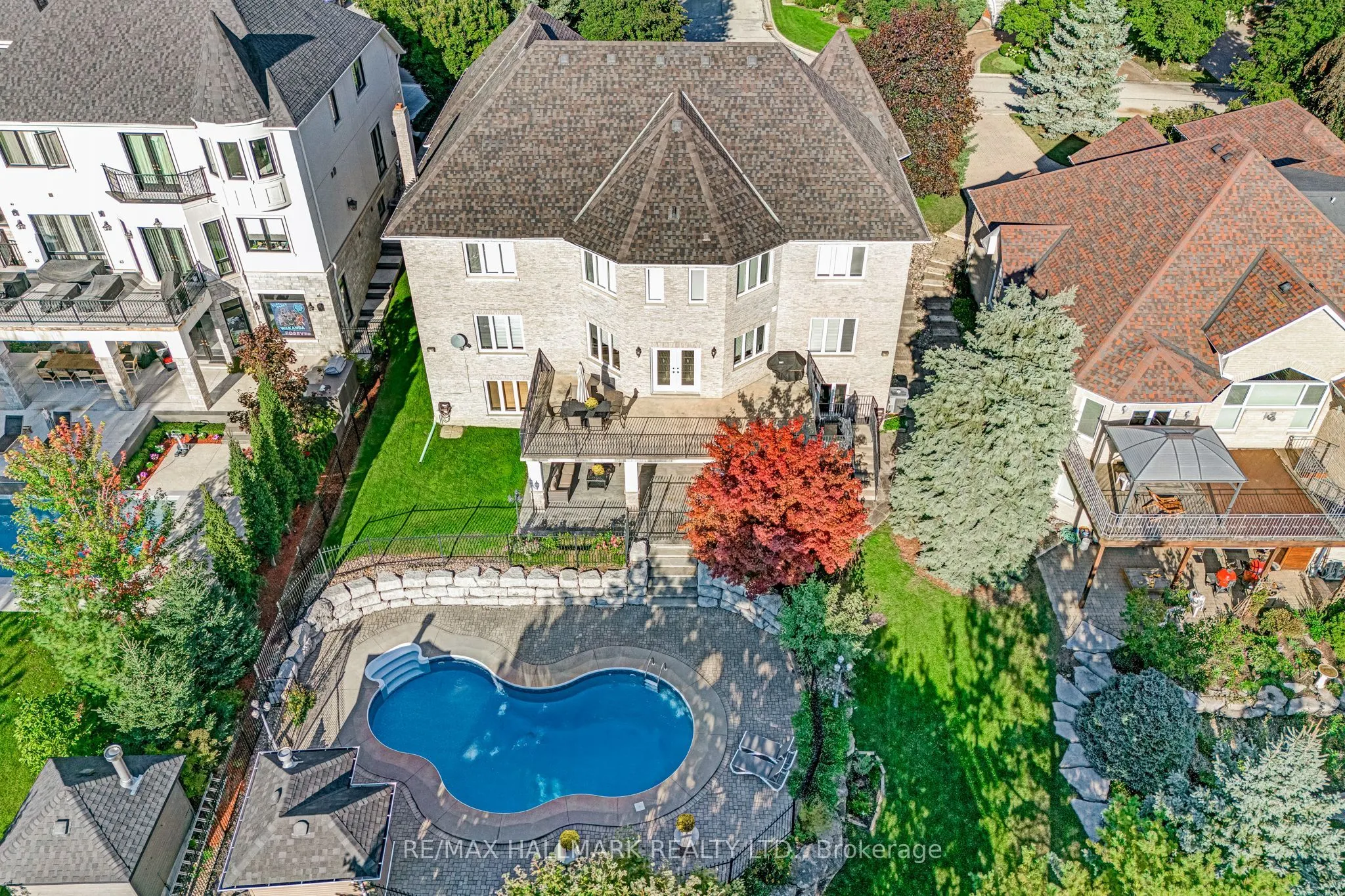 76 Deerchase Circle