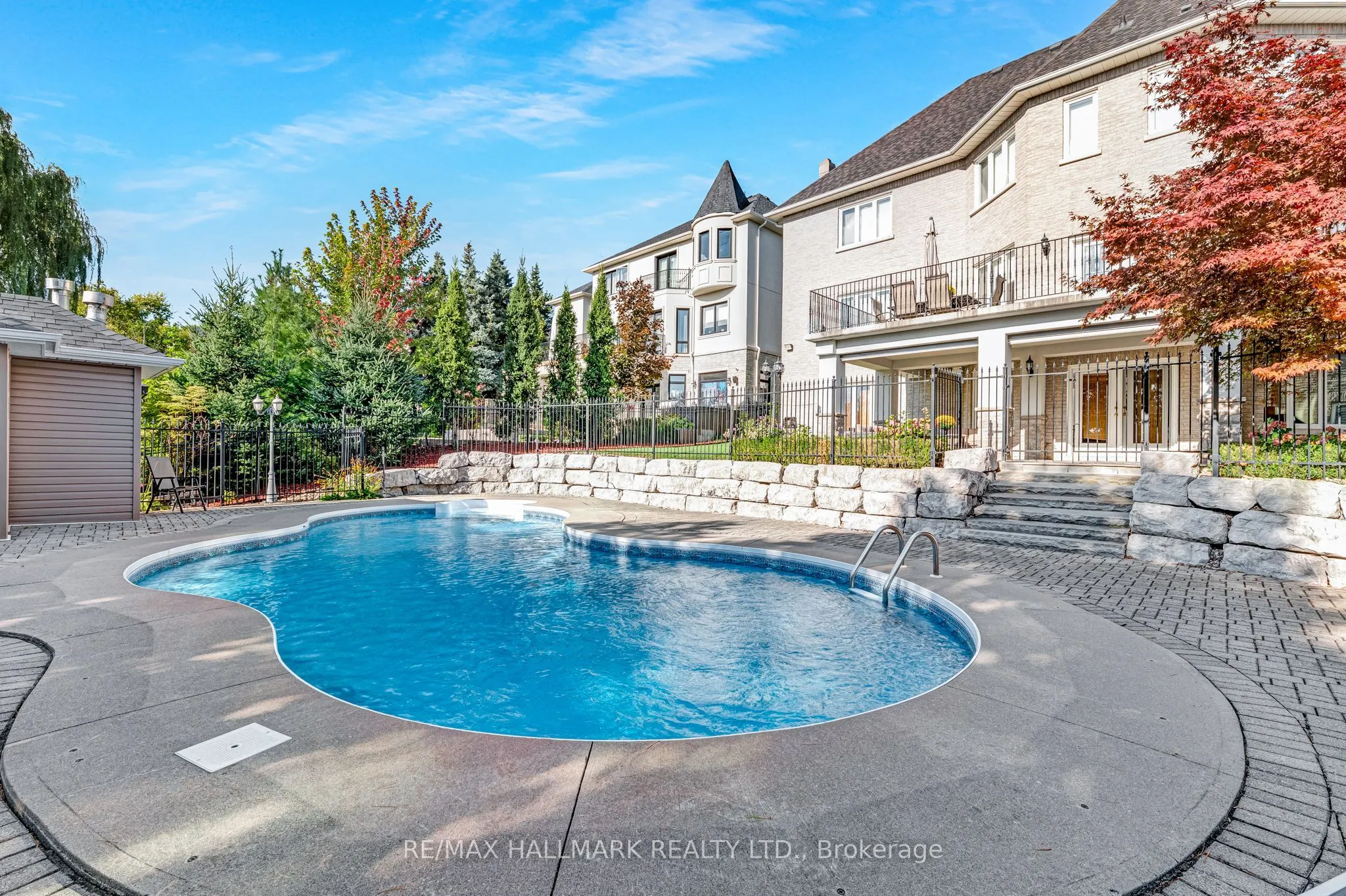 76 Deerchase Circle