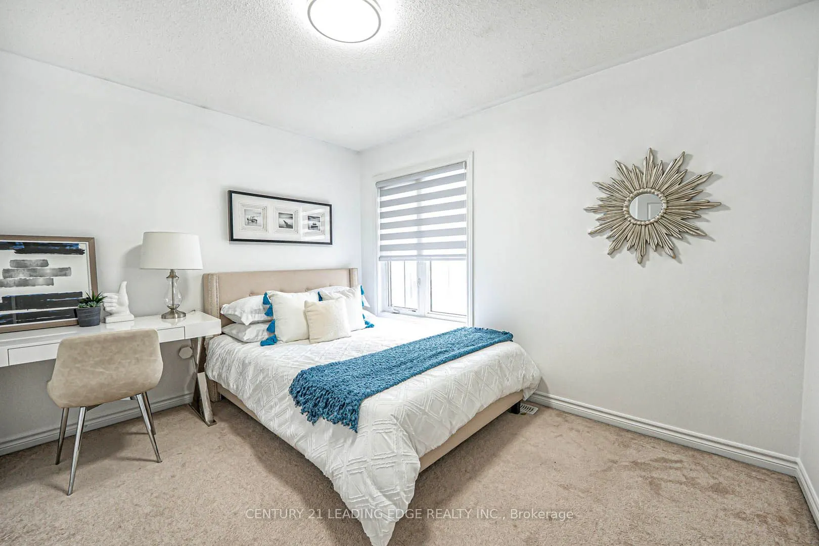 87 Ridge Gate Crescent