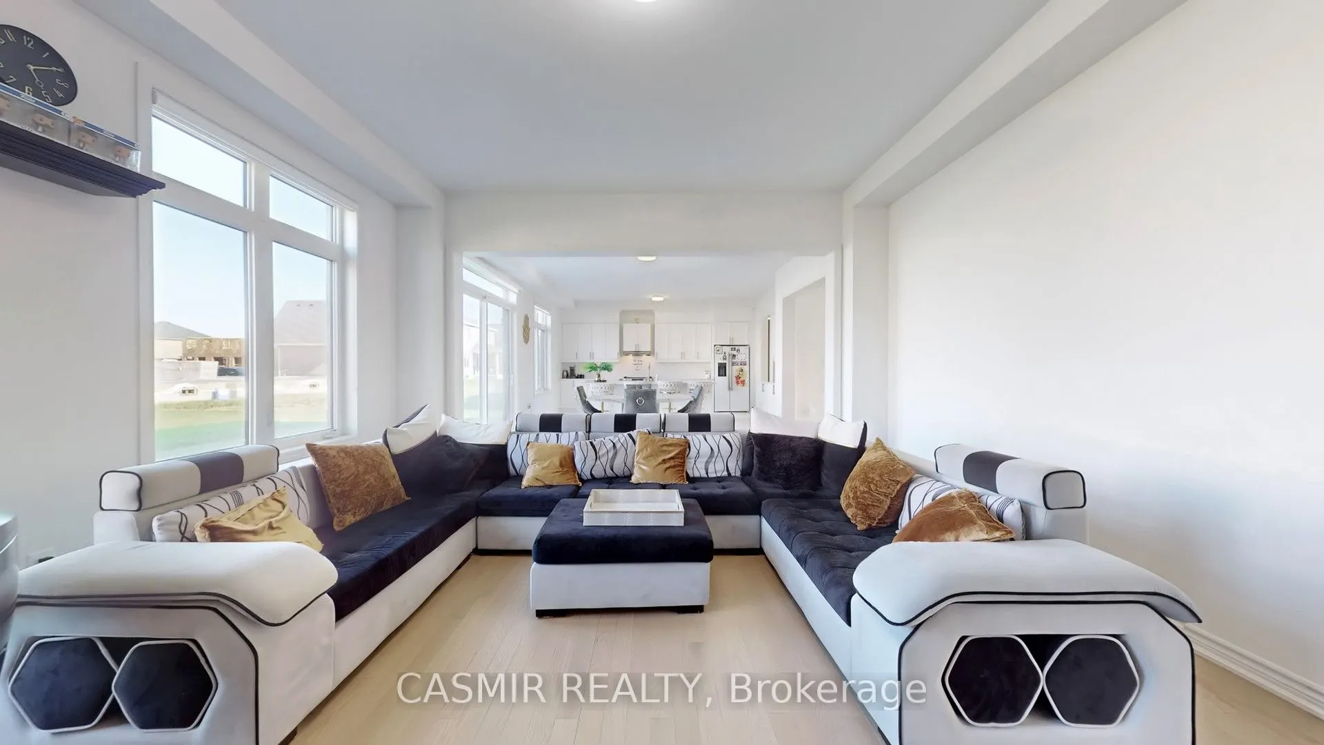 25 Bellflower Crescent