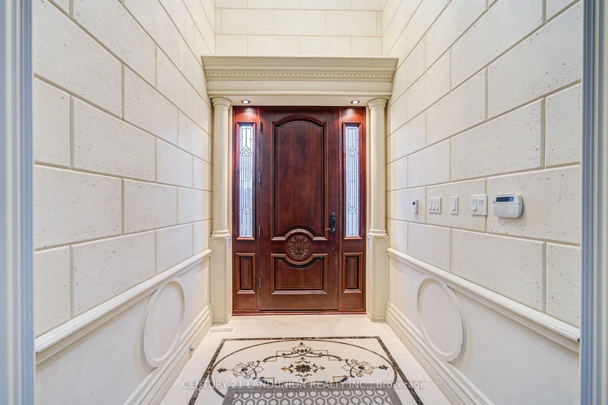 26 Alai Circle
