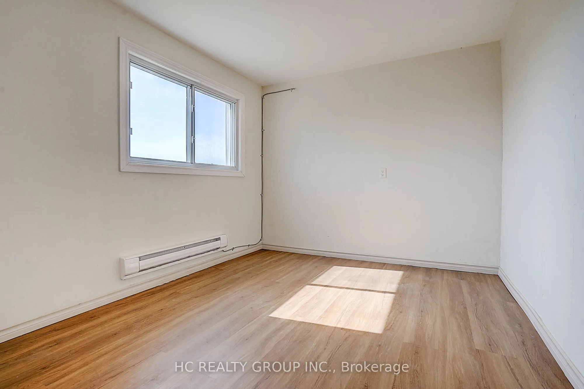 22334 Woodbine Avenue