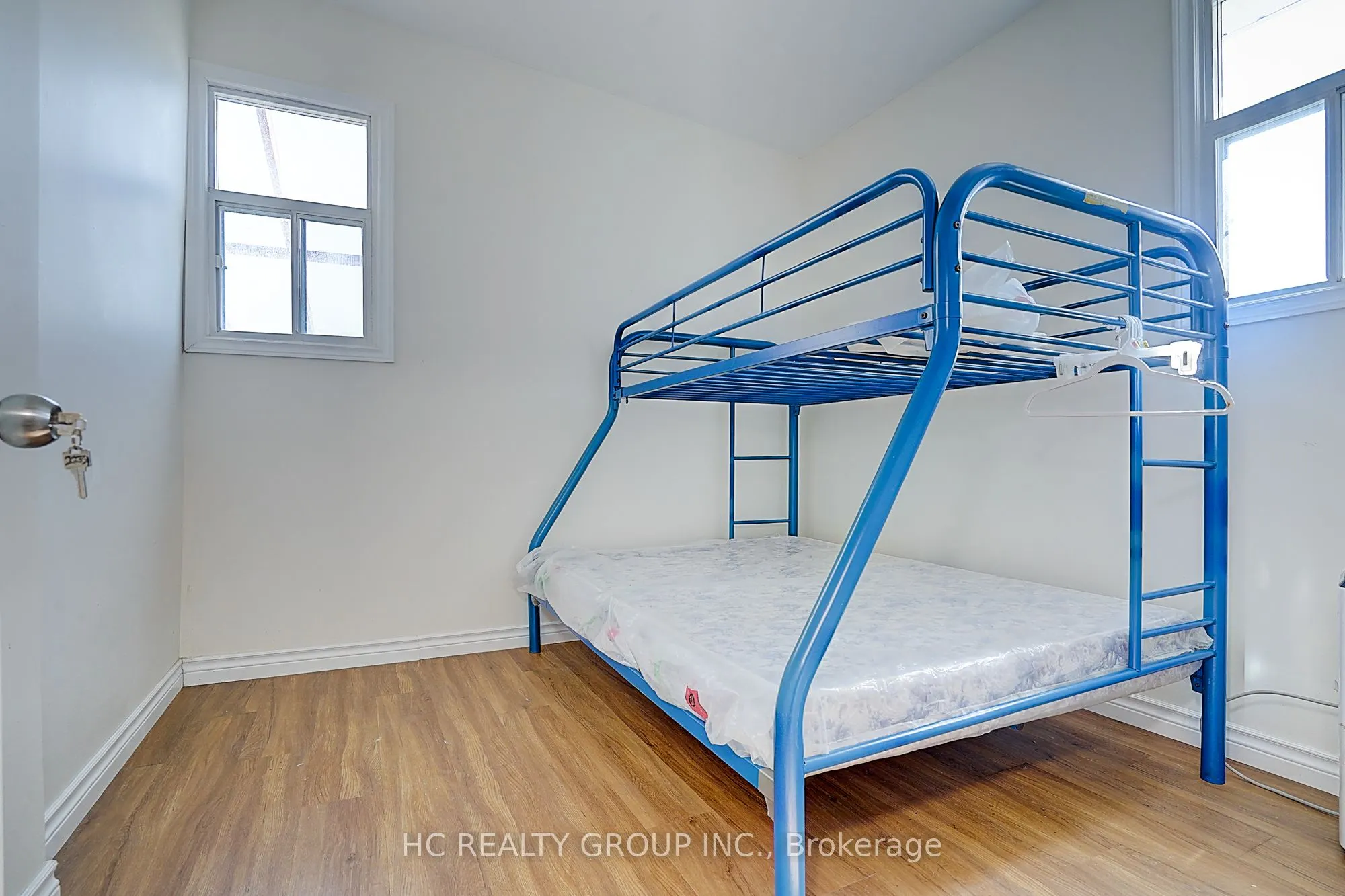 22334 Woodbine Avenue