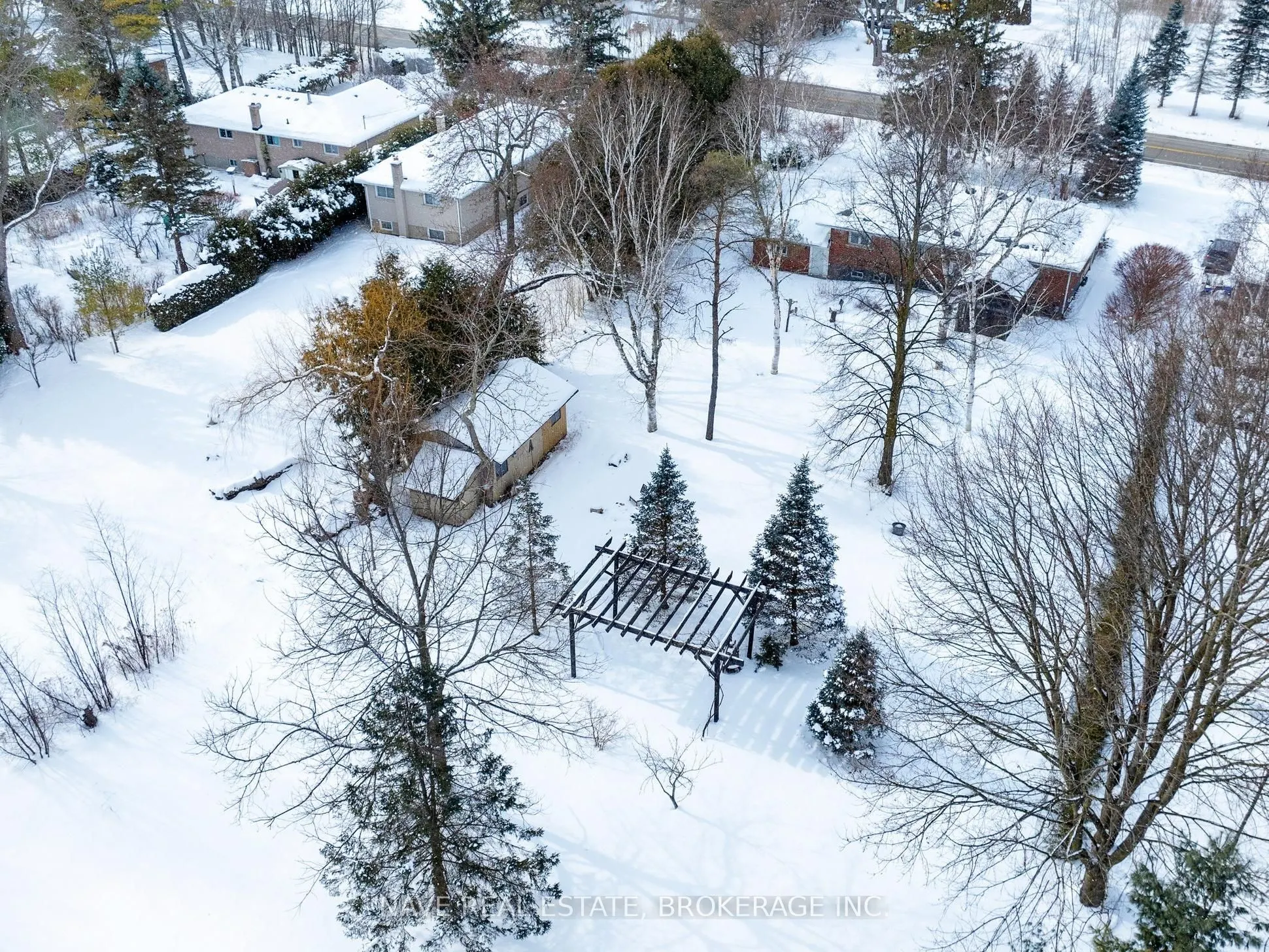 20015 Bathurst Street