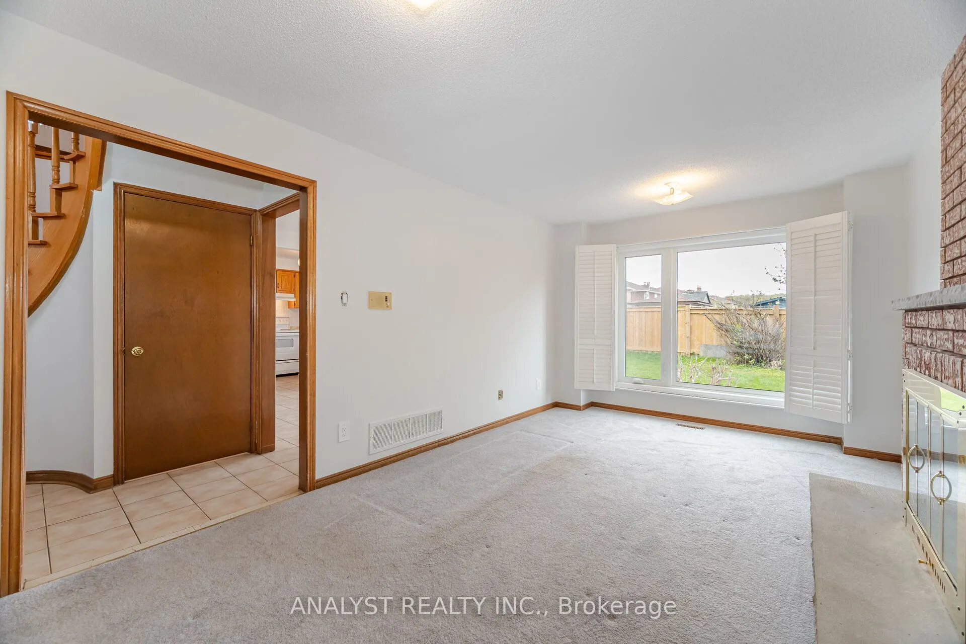 108 Valleyway Crescent