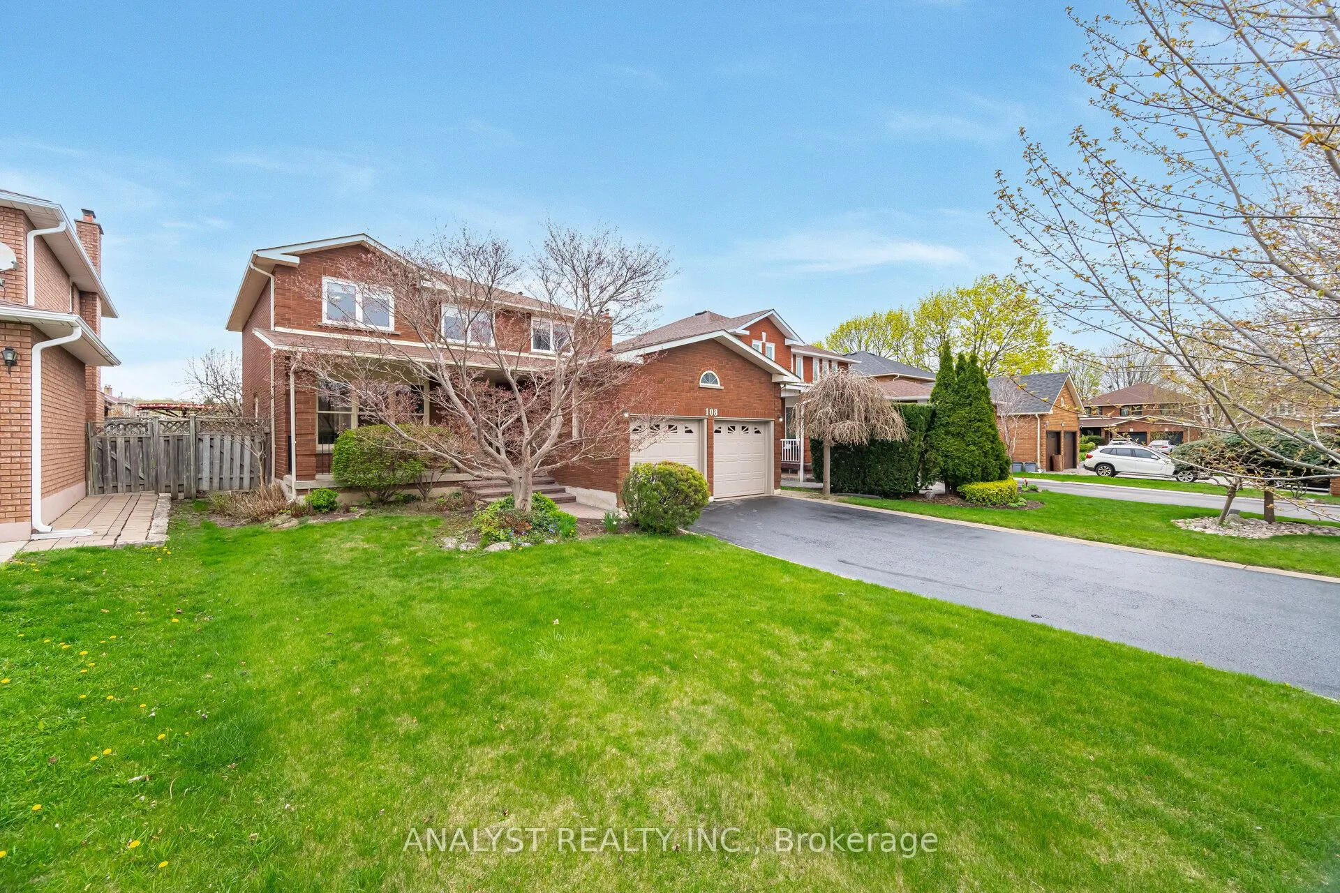 108 Valleyway Crescent
