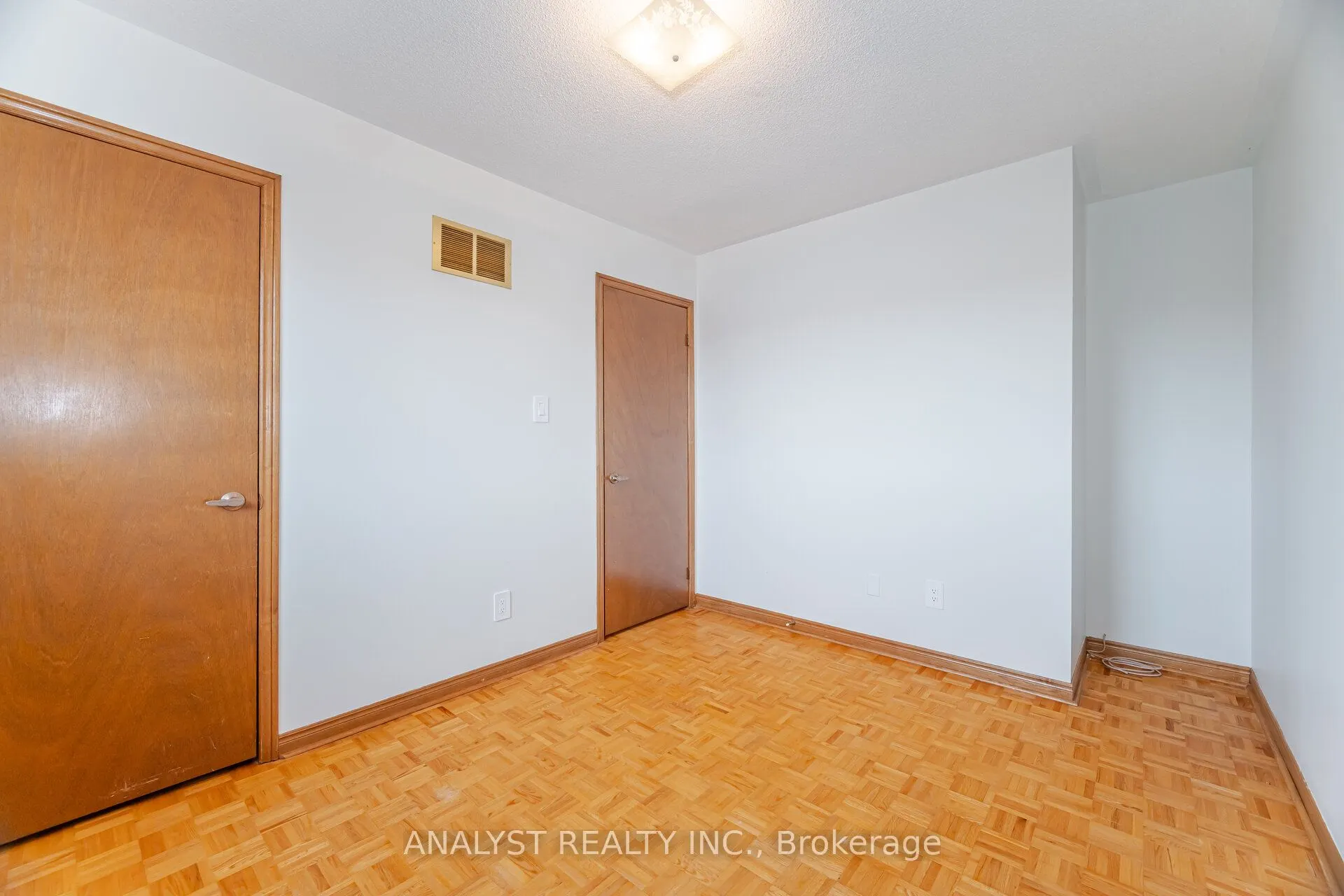 108 Valleyway Crescent
