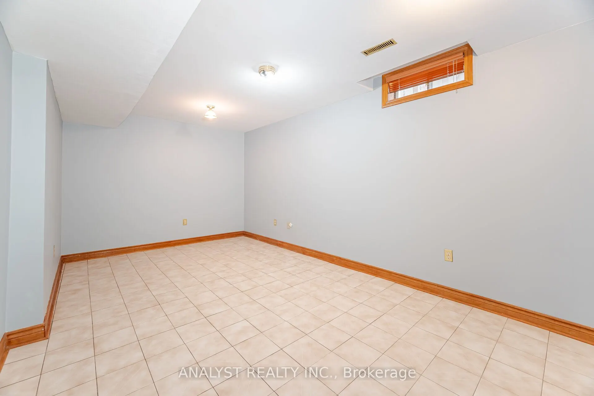 108 Valleyway Crescent