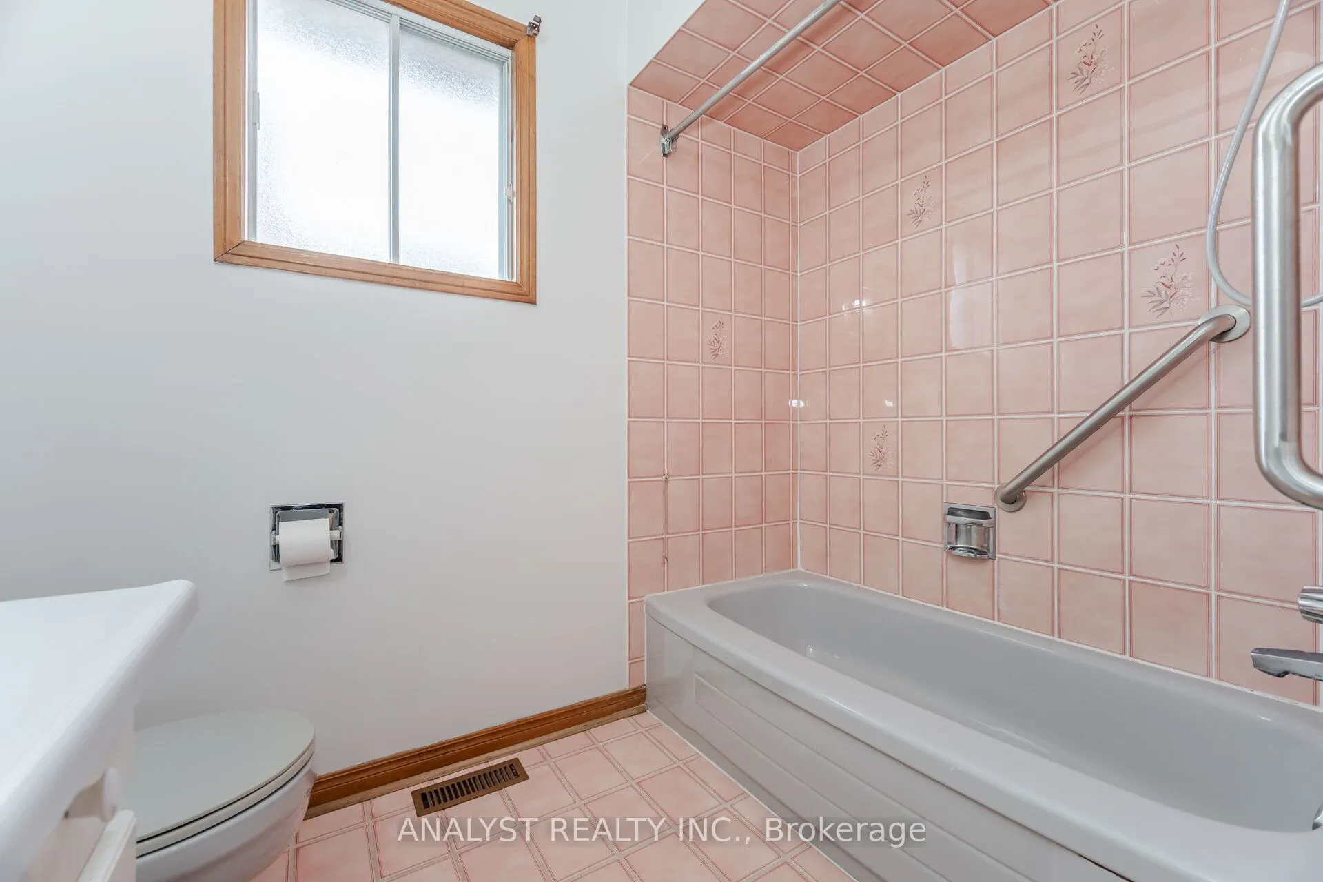 108 Valleyway Crescent