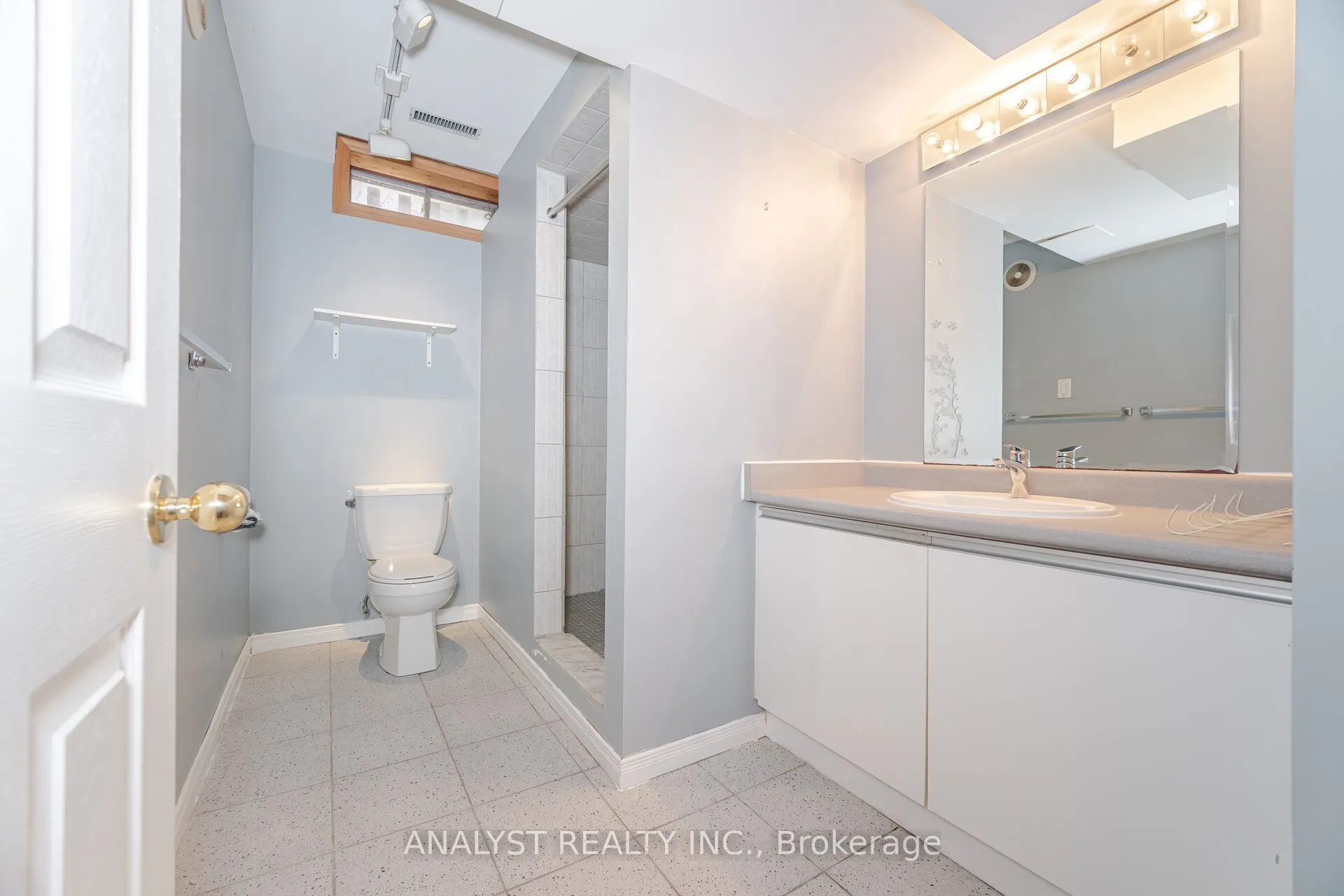 108 Valleyway Crescent