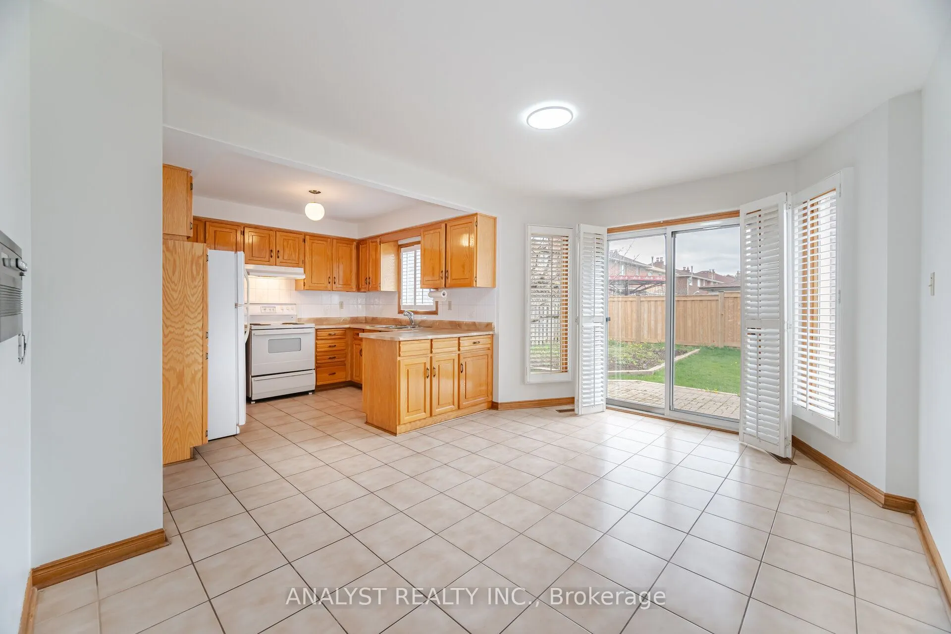 108 Valleyway Crescent