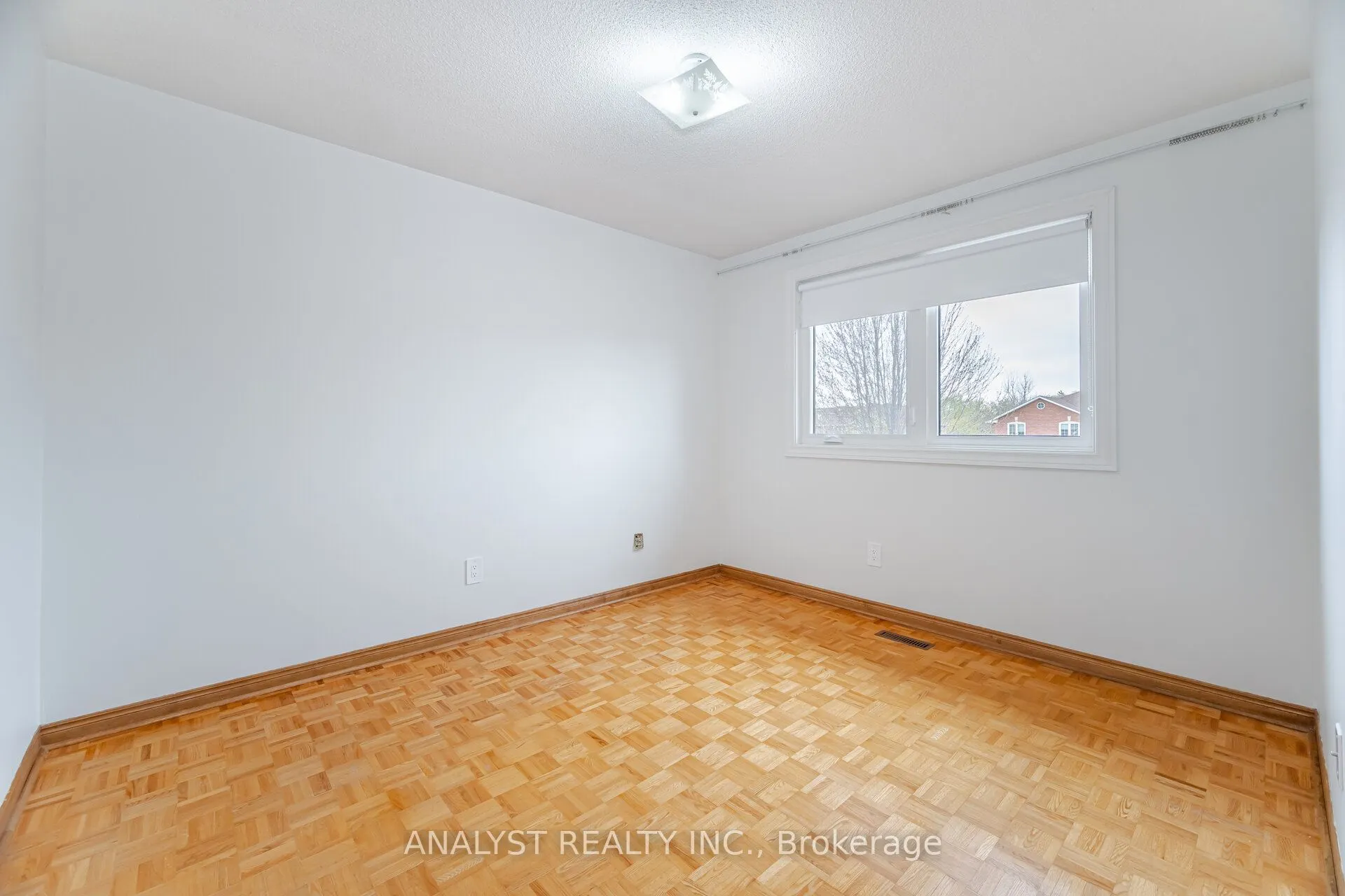 108 Valleyway Crescent