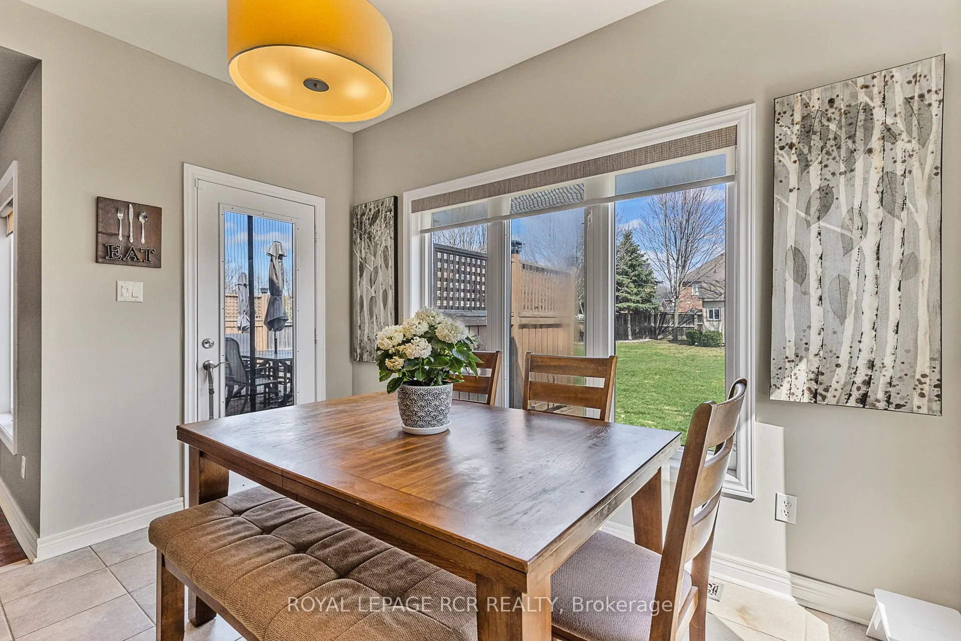 9 Coral Creek Crescent