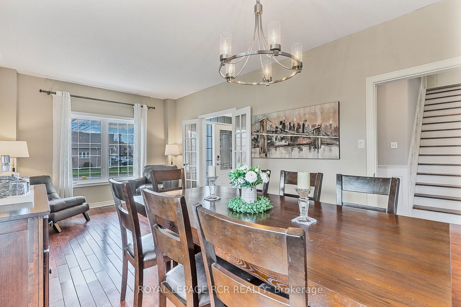 9 Coral Creek Crescent