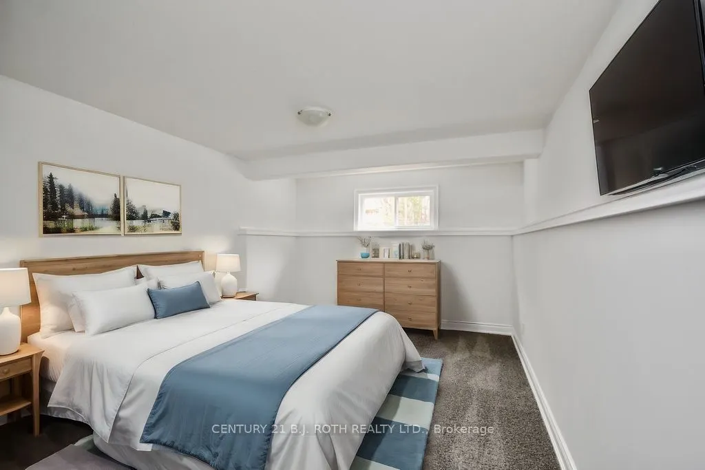 1738 Wingrove Avenue