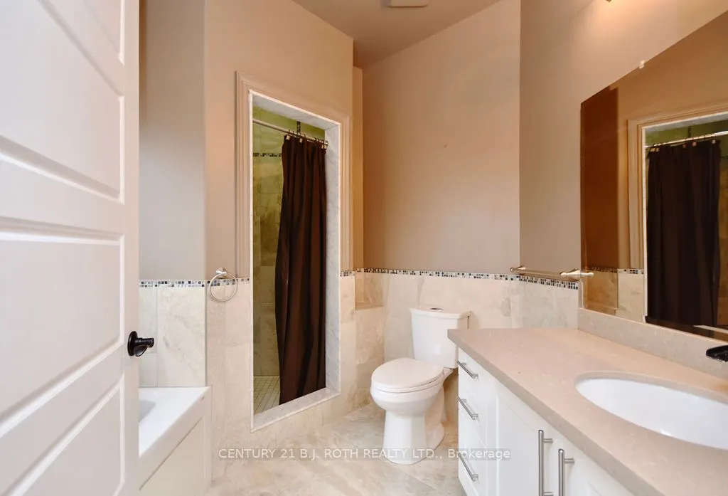 1738 Wingrove Avenue