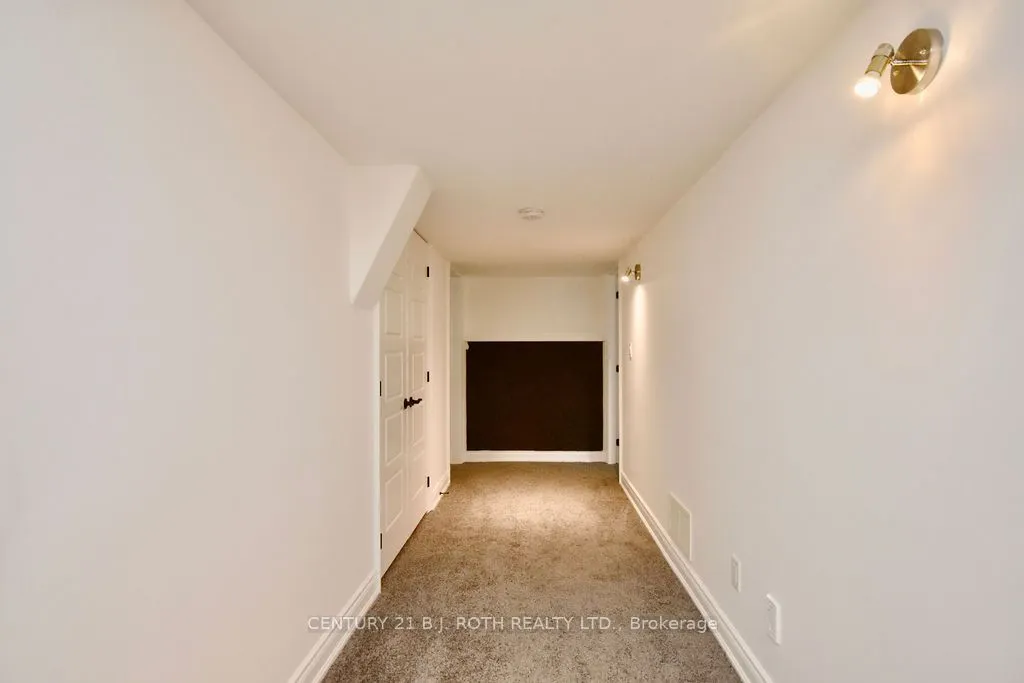 1738 Wingrove Avenue