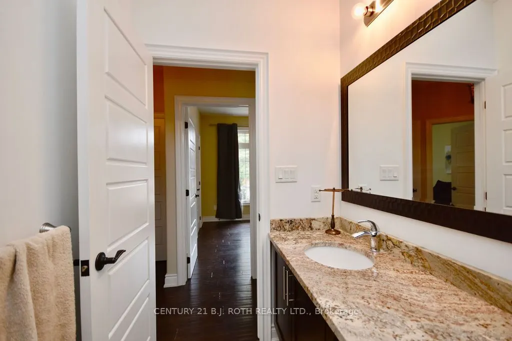 1738 Wingrove Avenue