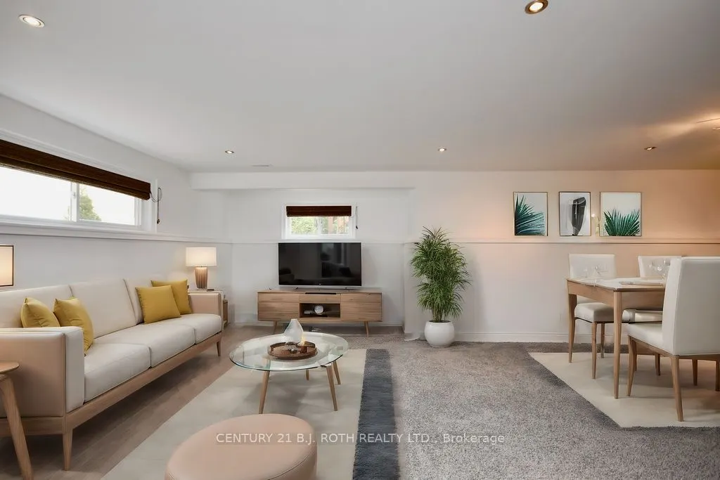 1738 Wingrove Avenue