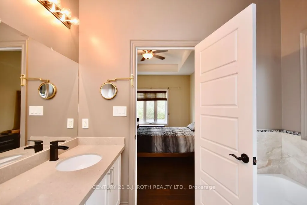 1738 Wingrove Avenue