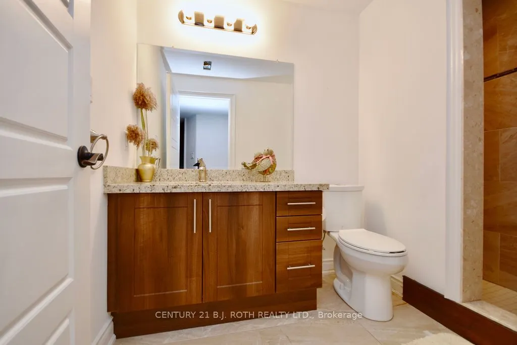 1738 Wingrove Avenue