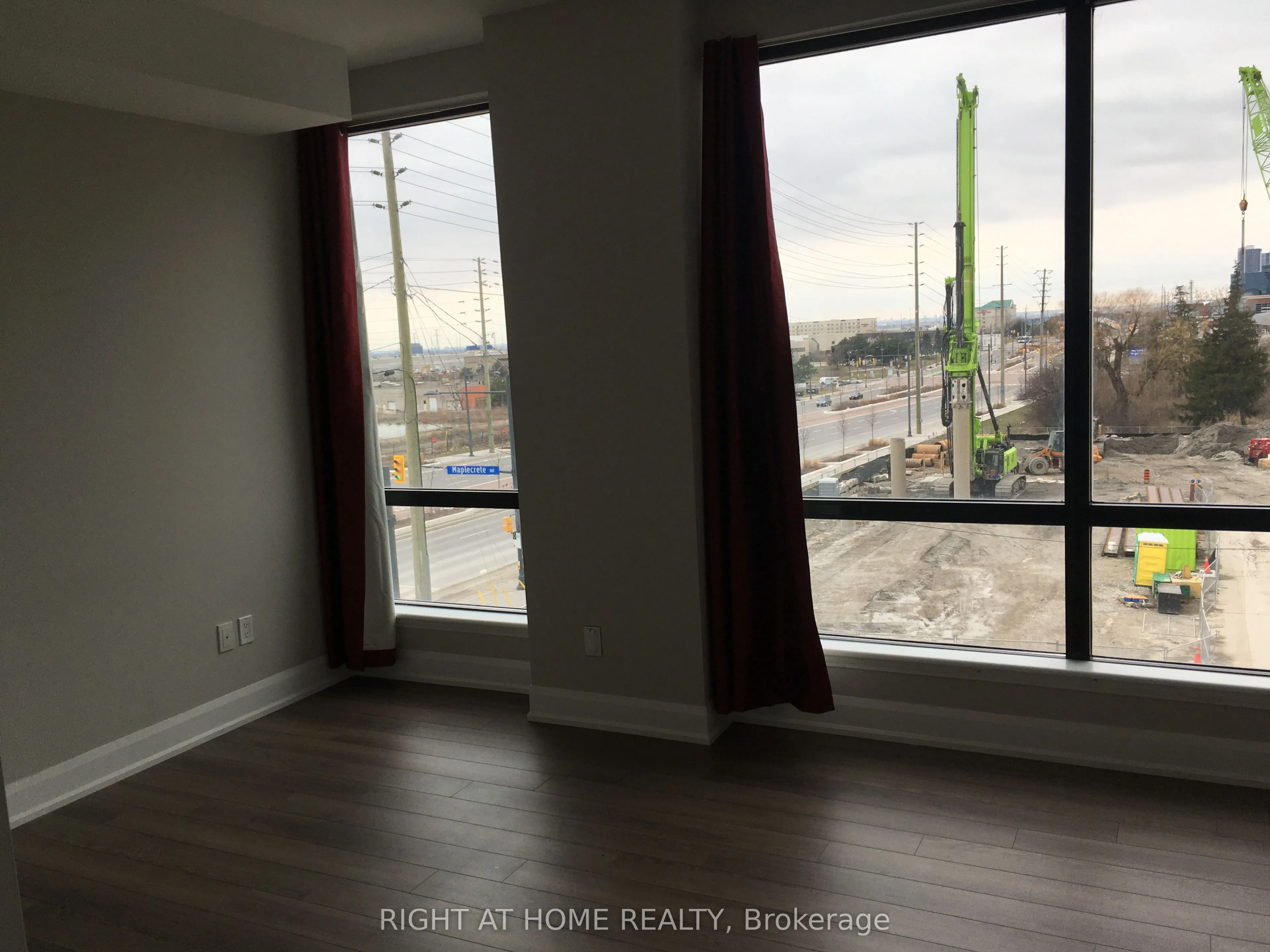 2910 Highway No, 7 Road W #312