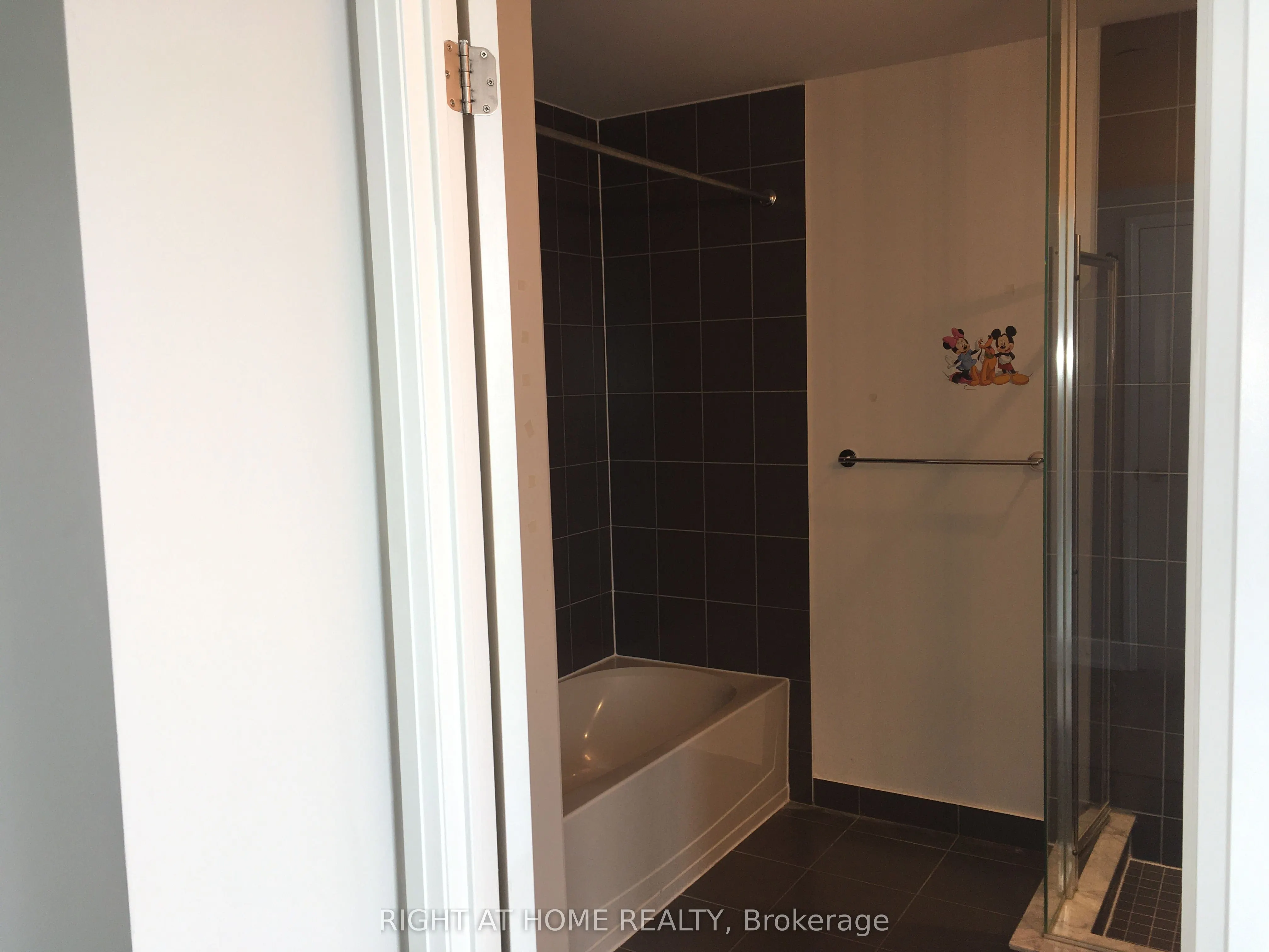 2910 Highway No, 7 Road W #312