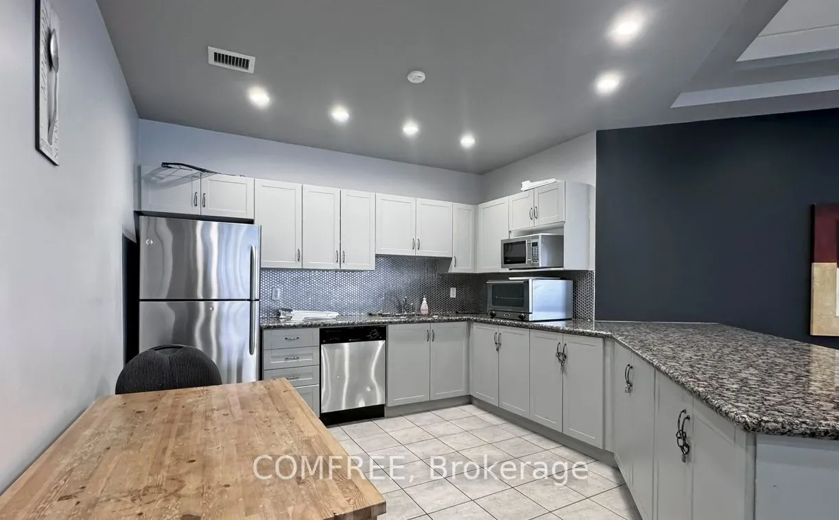 60 Disera Drive, #201