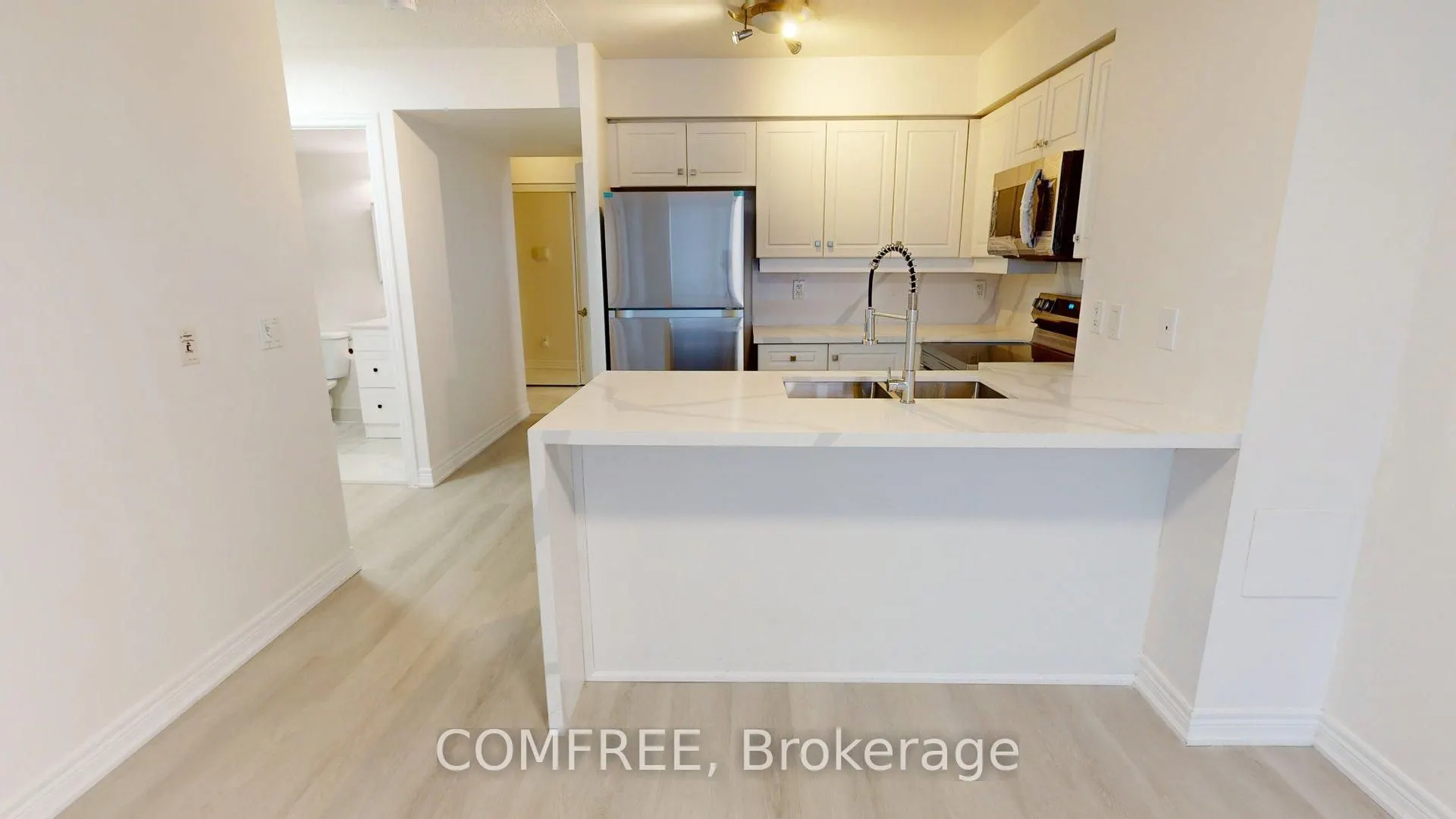 60 Disera Drive, #201