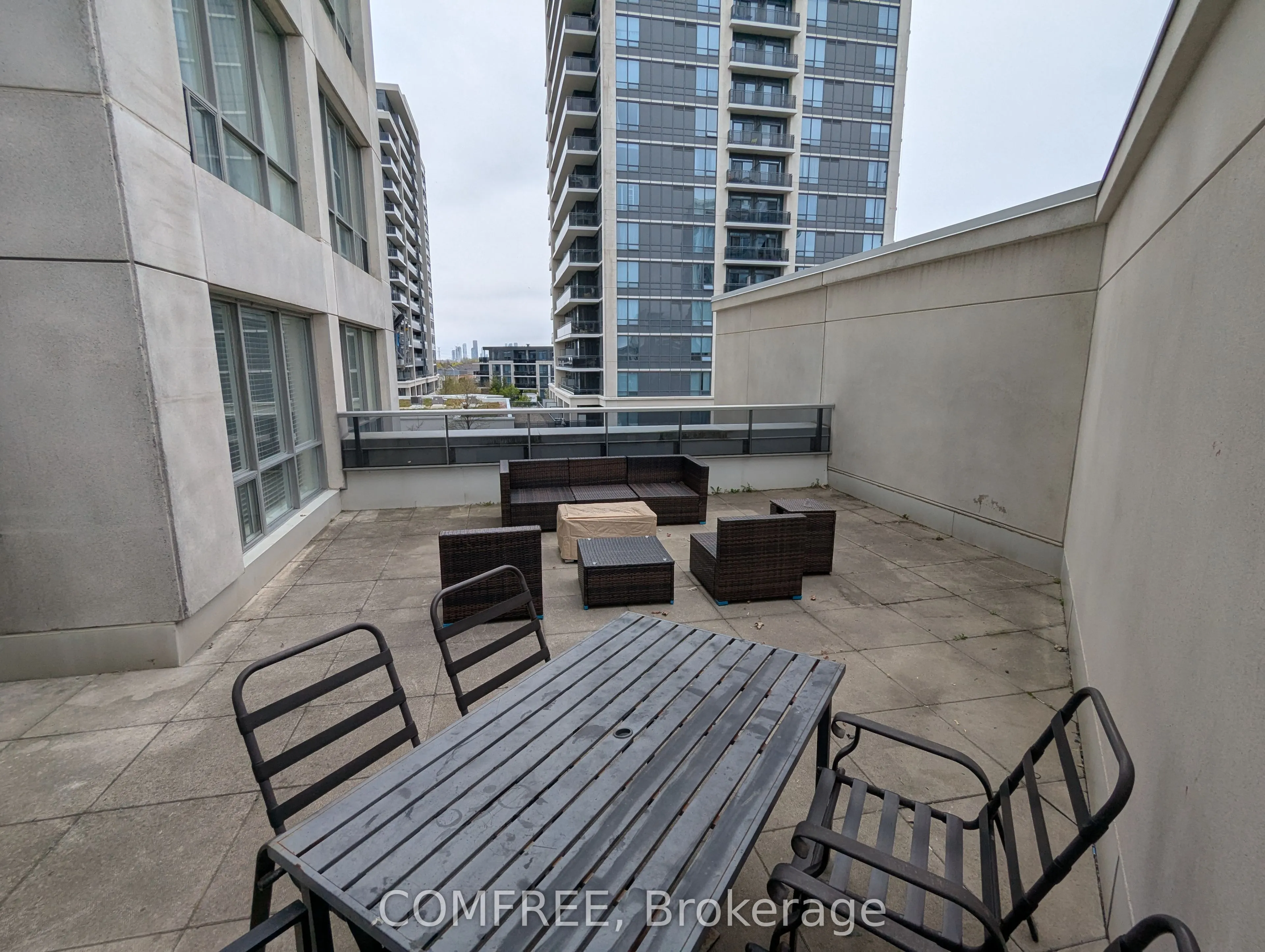60 Disera Drive, #201