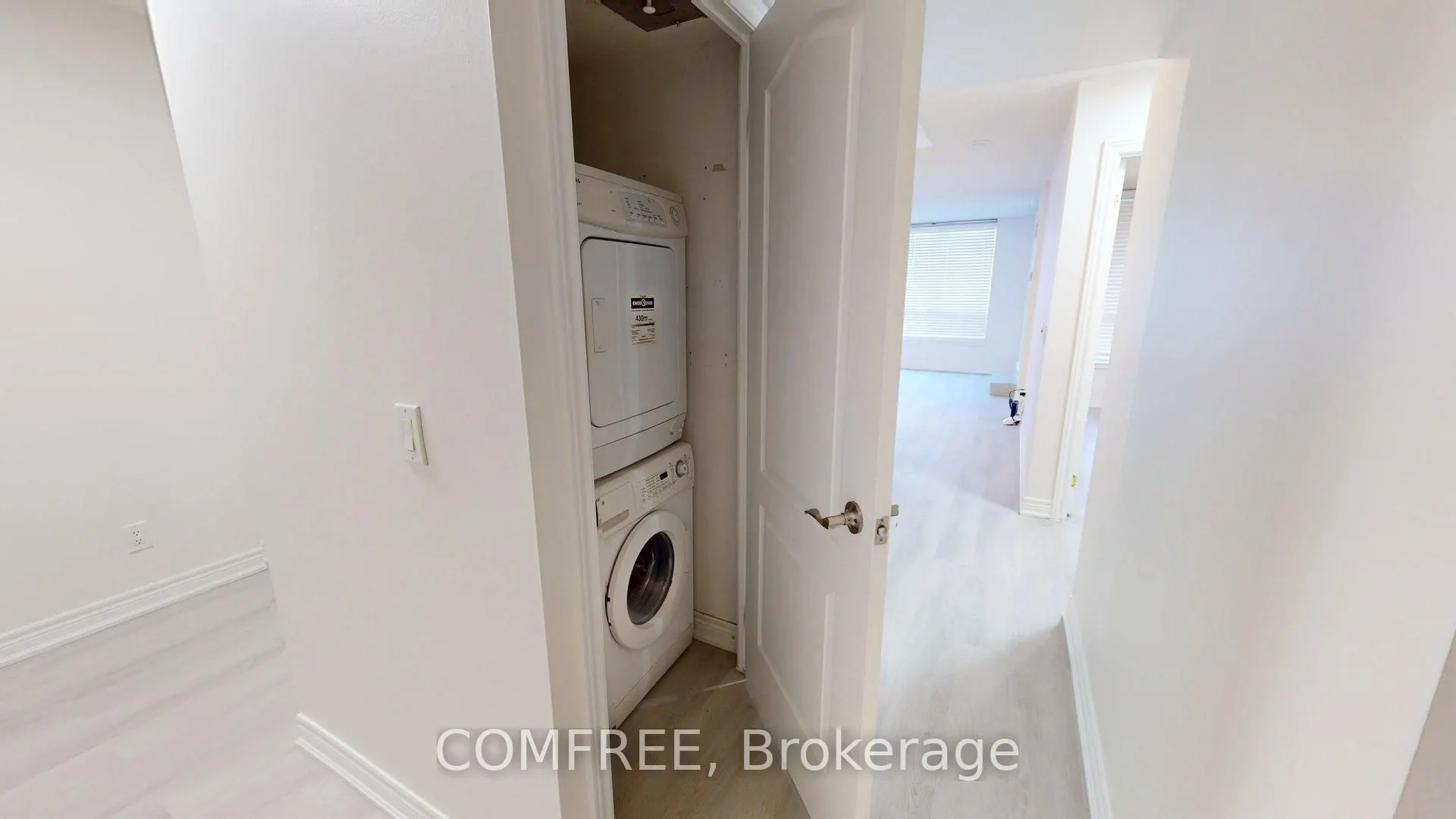 60 Disera Drive, #201