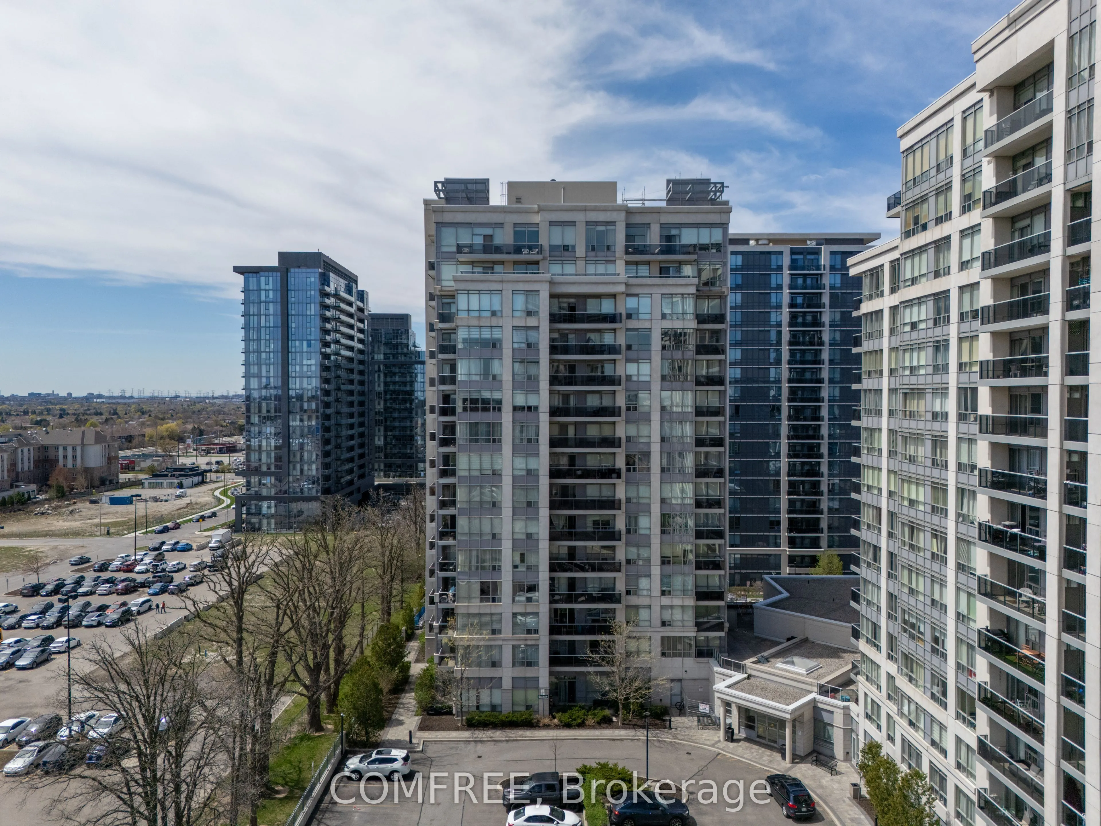 60 Disera Drive, #201