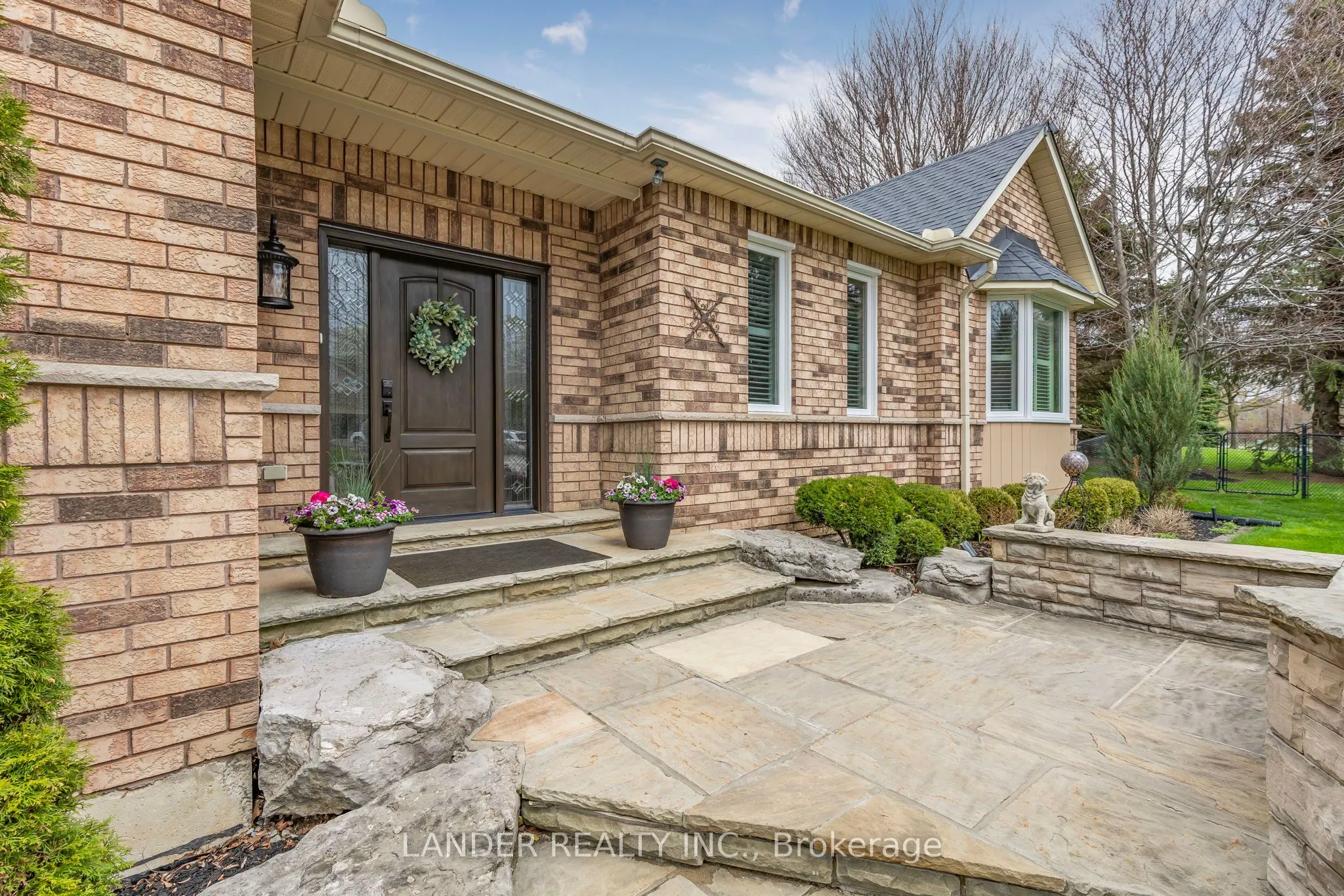 100 Colonel Wayling Boulevard