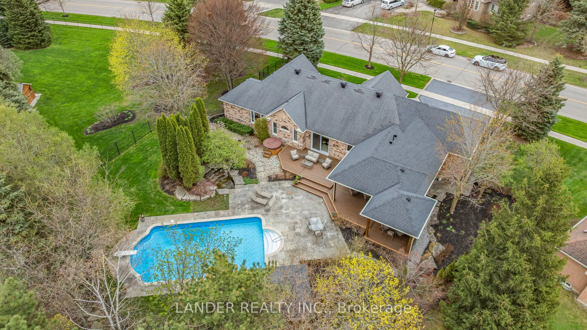 100 Colonel Wayling Boulevard