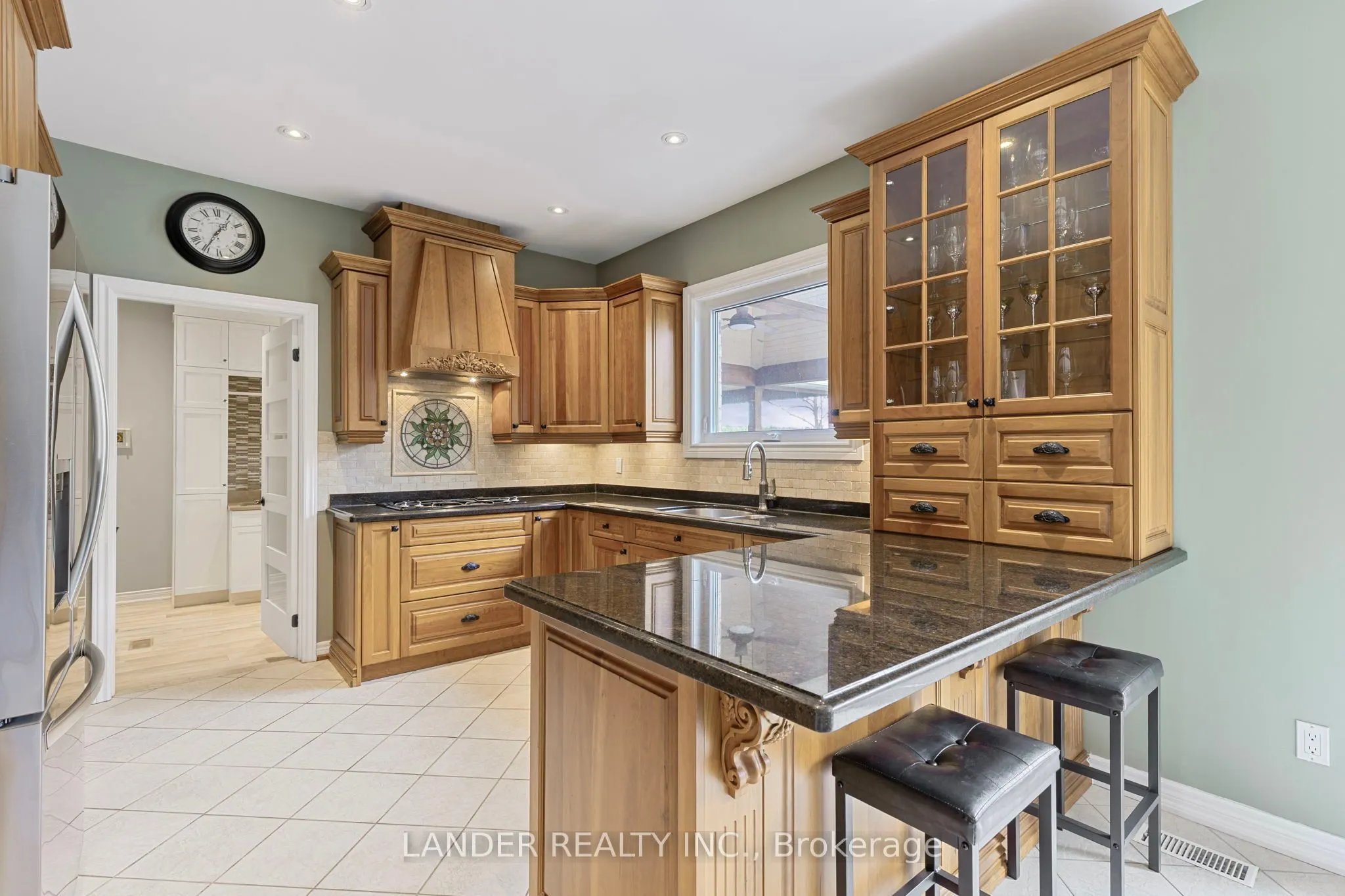 100 Colonel Wayling Boulevard